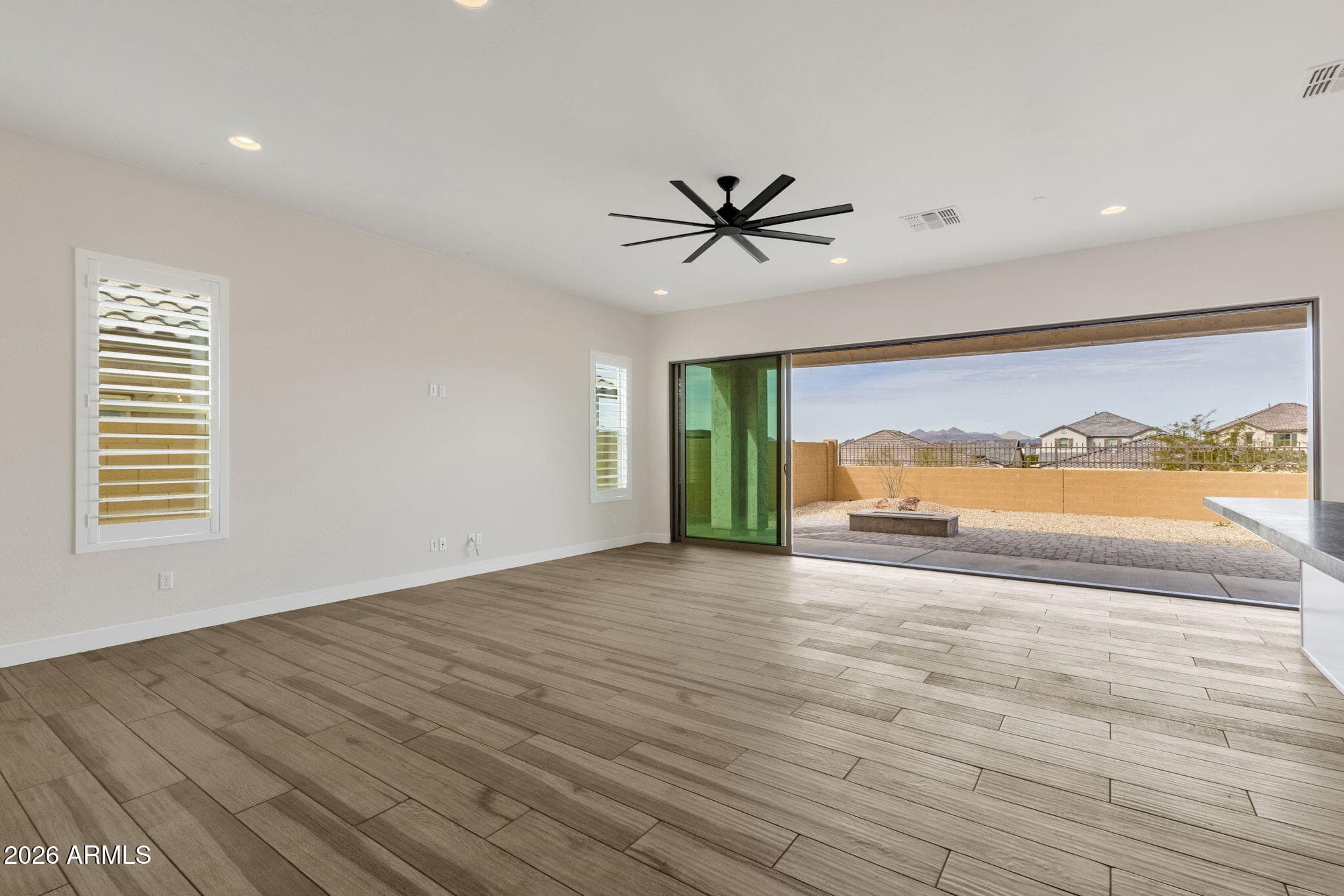 5924 E Redmont Dr — photo 2