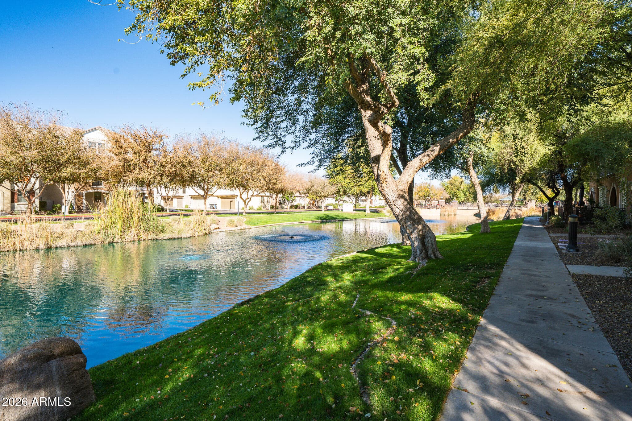 2750 S Voyager Dr 101 — photo 2
