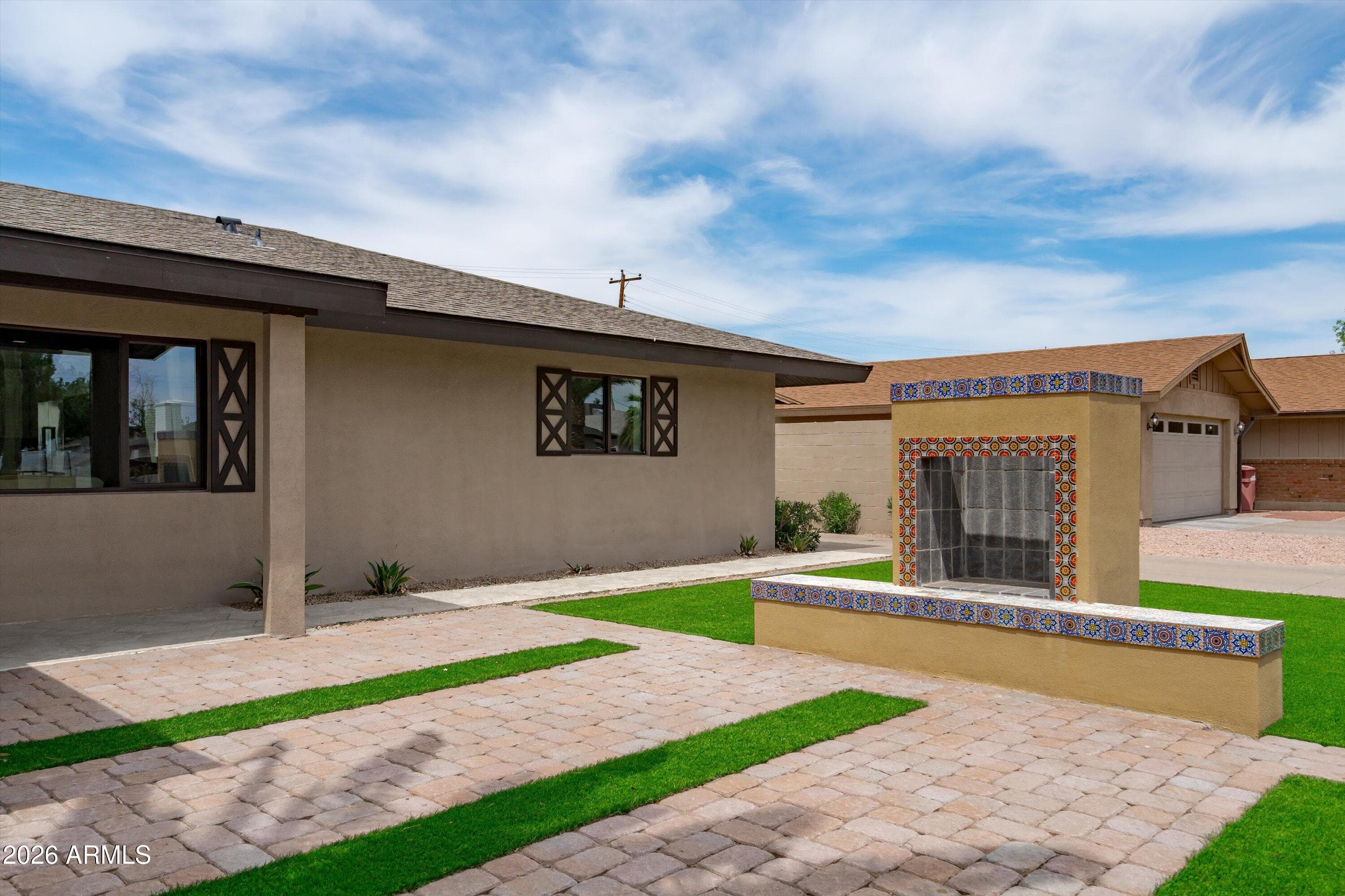 8214 E Northland Dr — photo 2