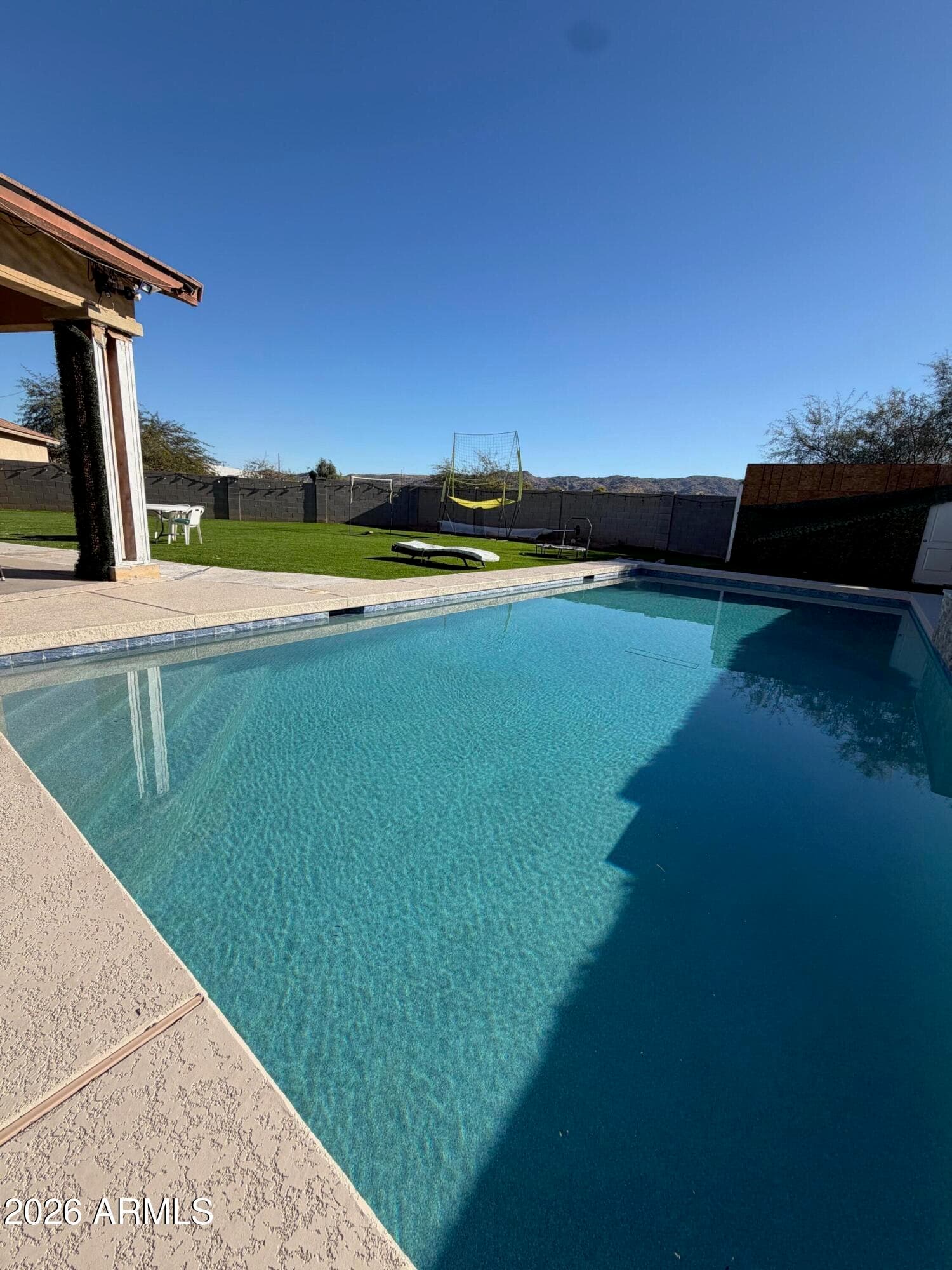 1507 E Apollo Rd — photo 2