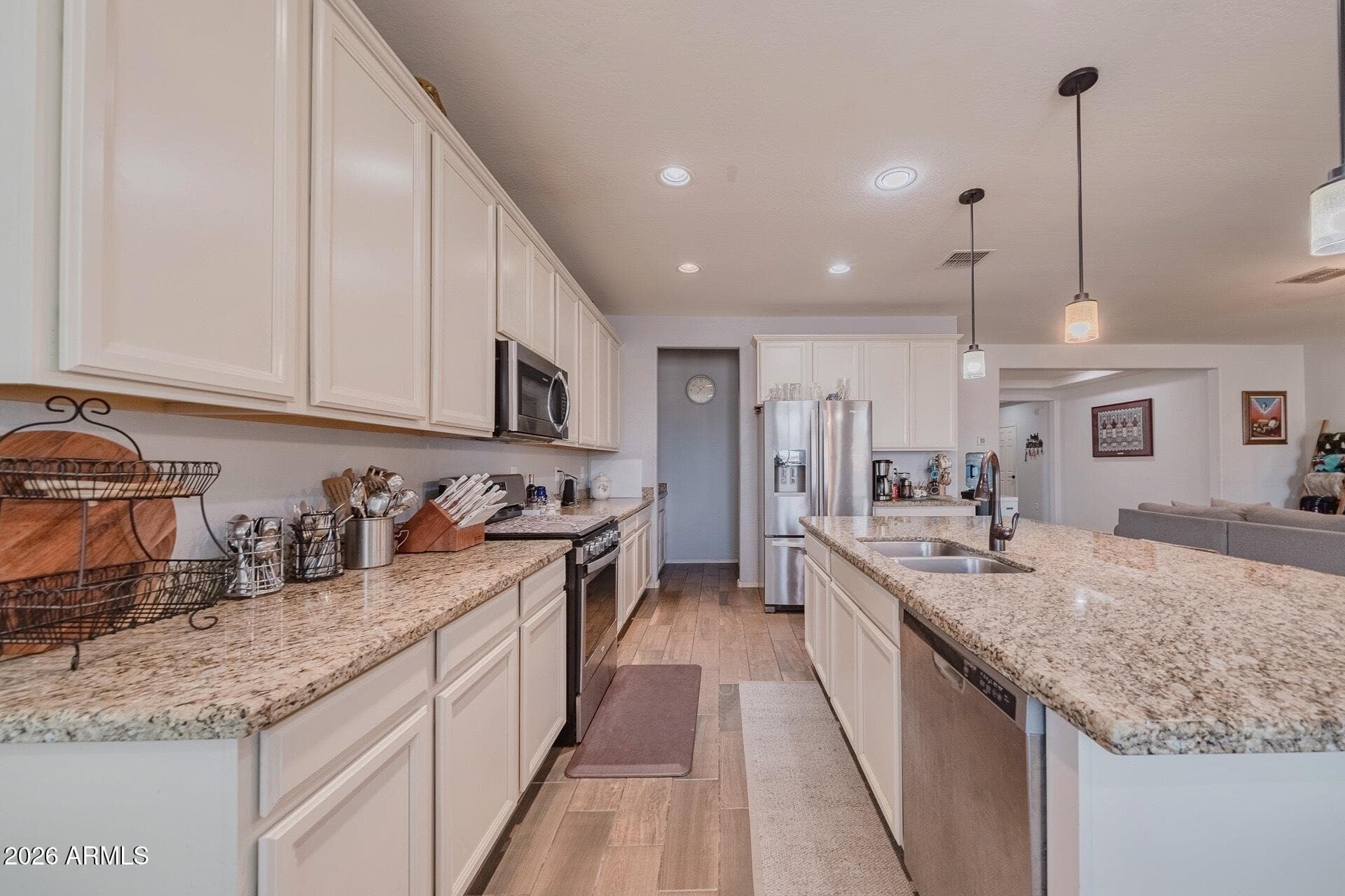 5218 W Lydia Ln — photo 1