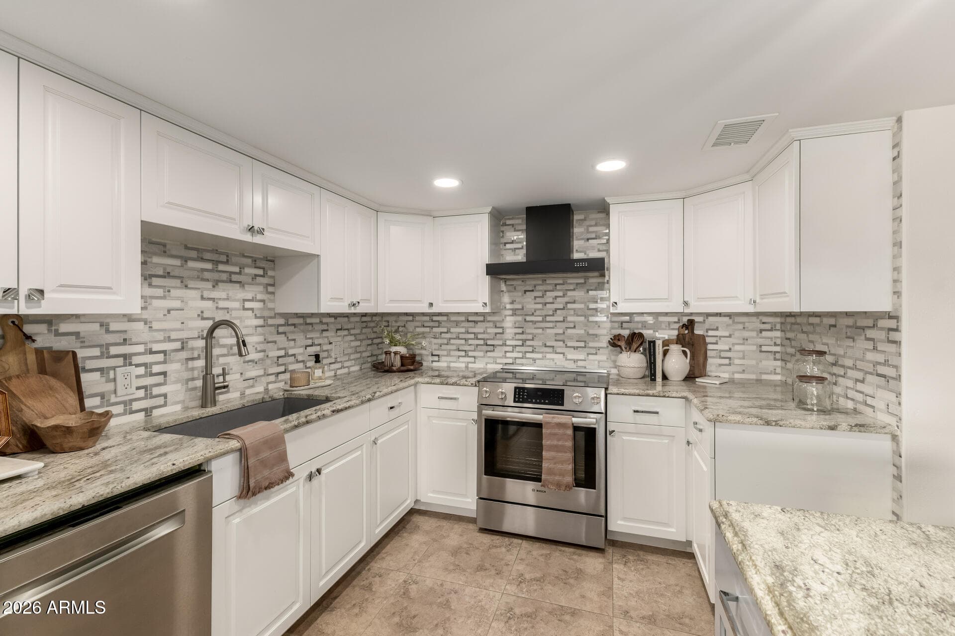 7940 E CAMELBACK RD - Photo 4