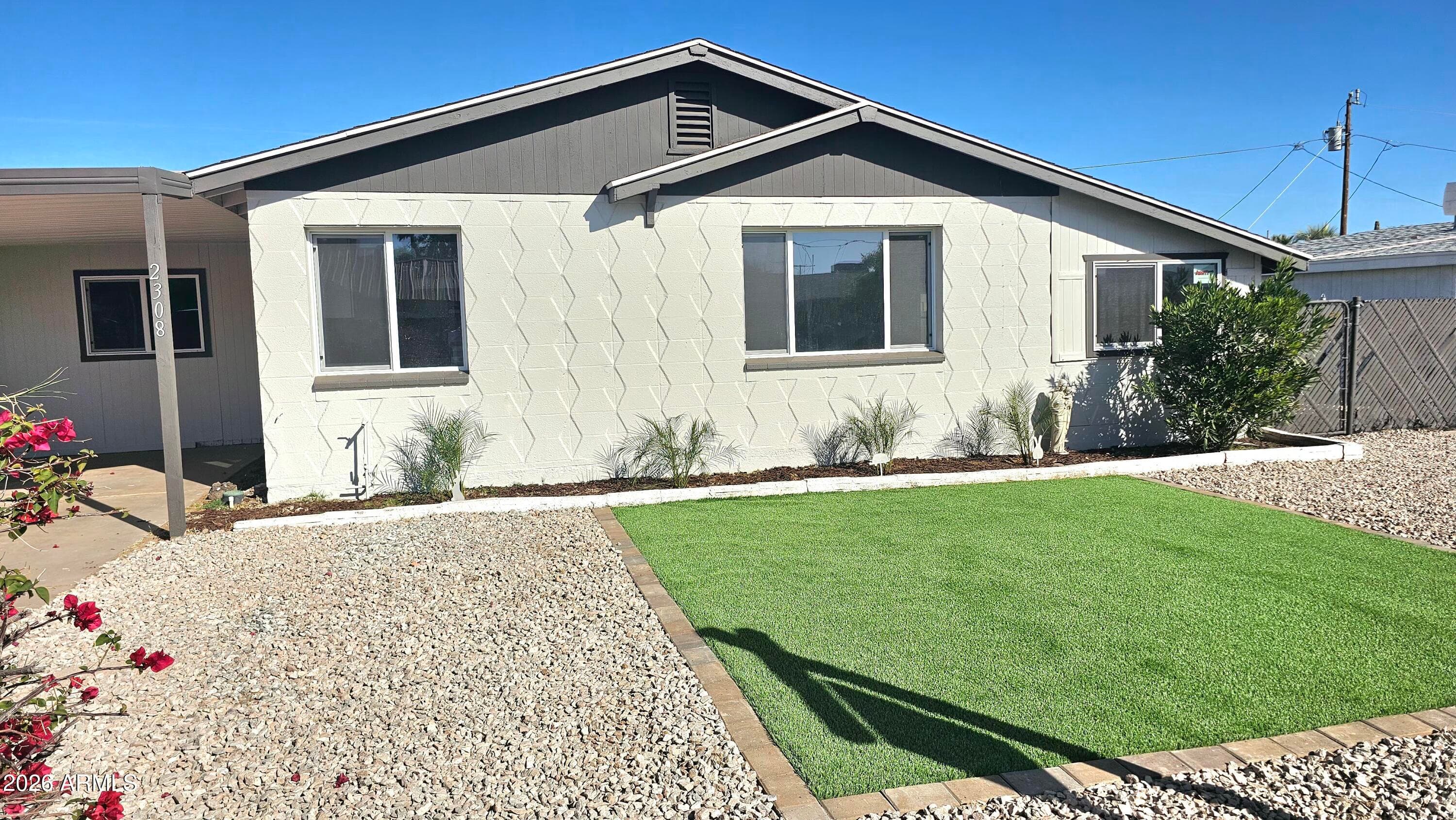 2308 E Delgado St — photo 2