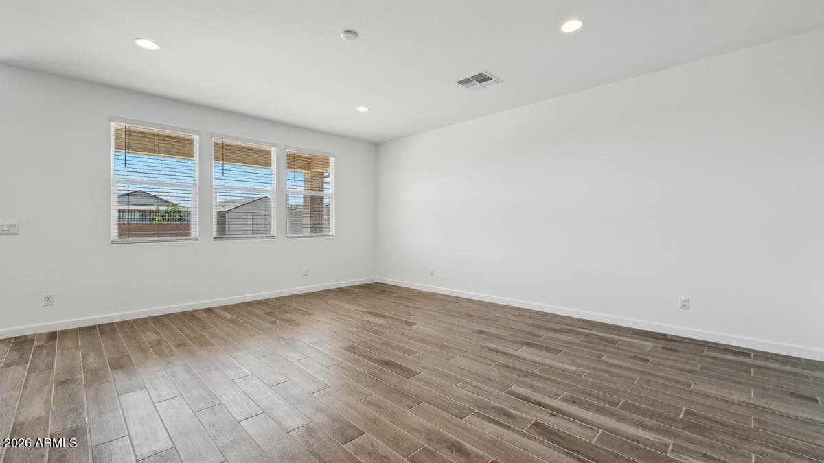 1564 E GLAZIER E DR - See more photos