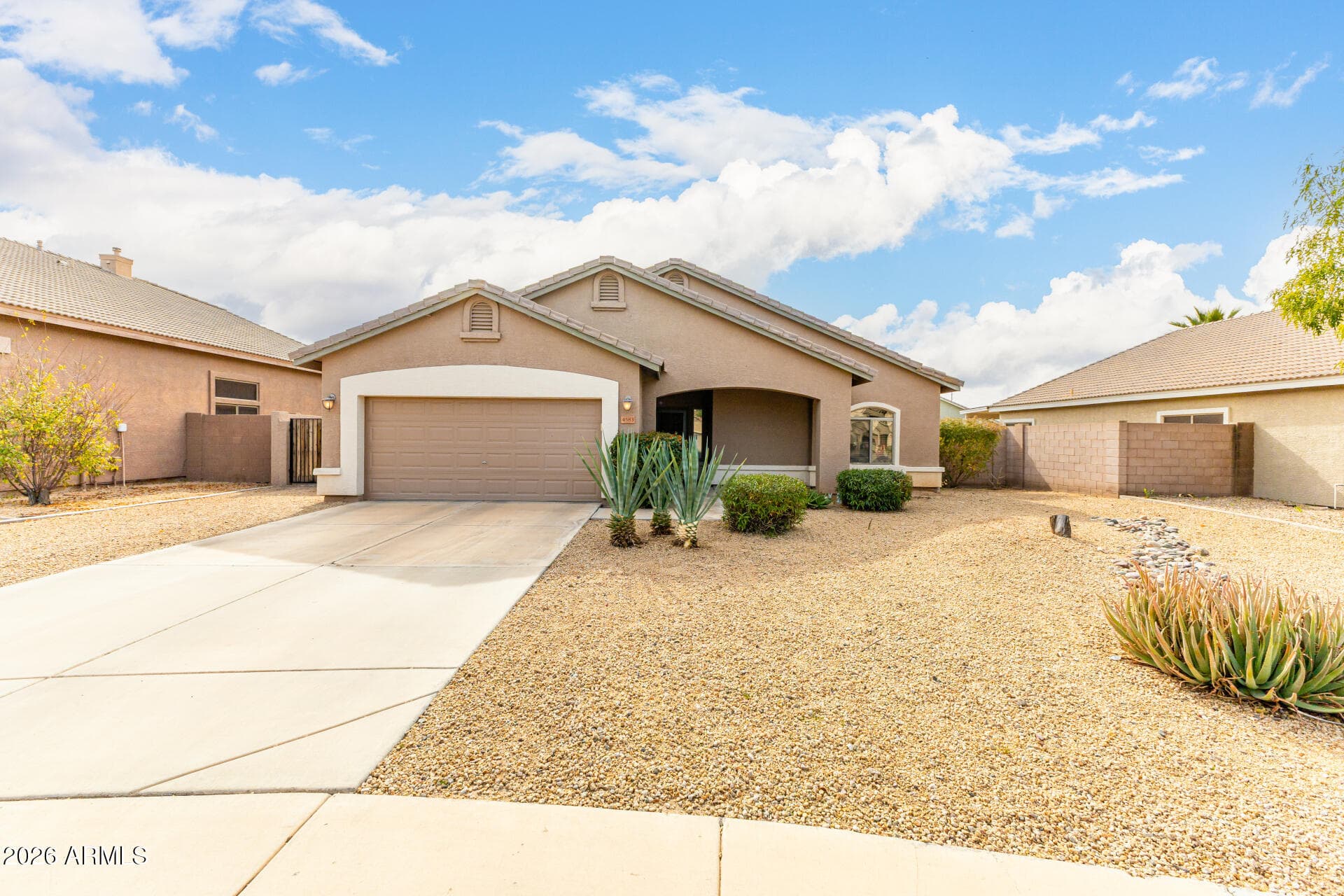 4583 E Olive Ct — photo 1