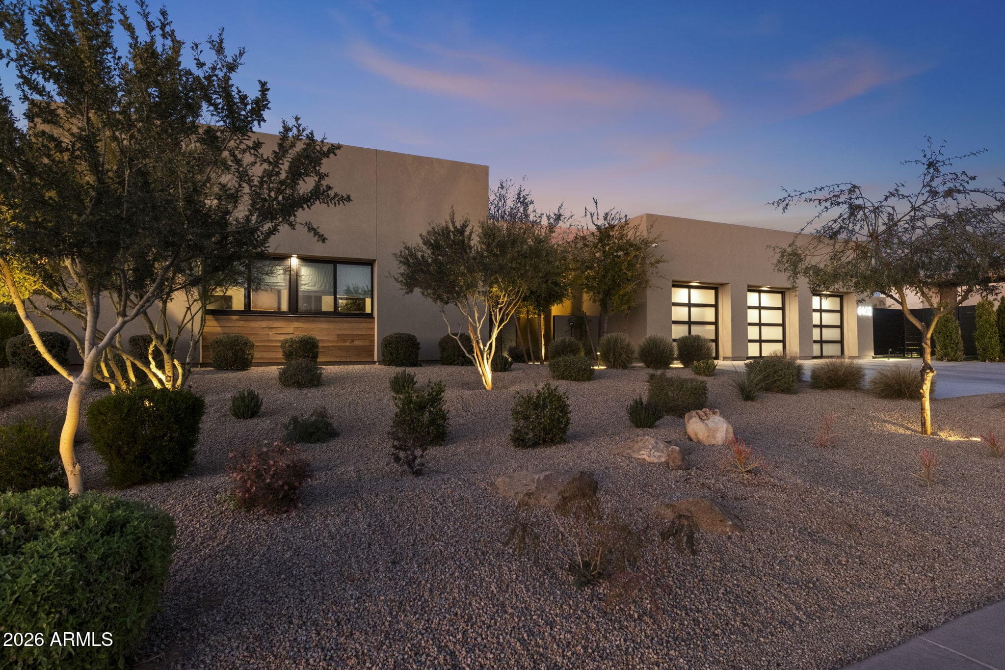 6402 E Lomas Verdes Dr 1 — photo 2