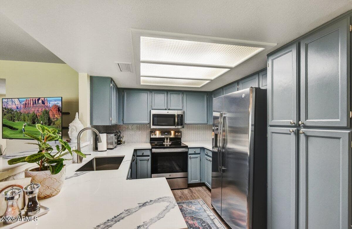 9808 W KERRY LN - Photo 5