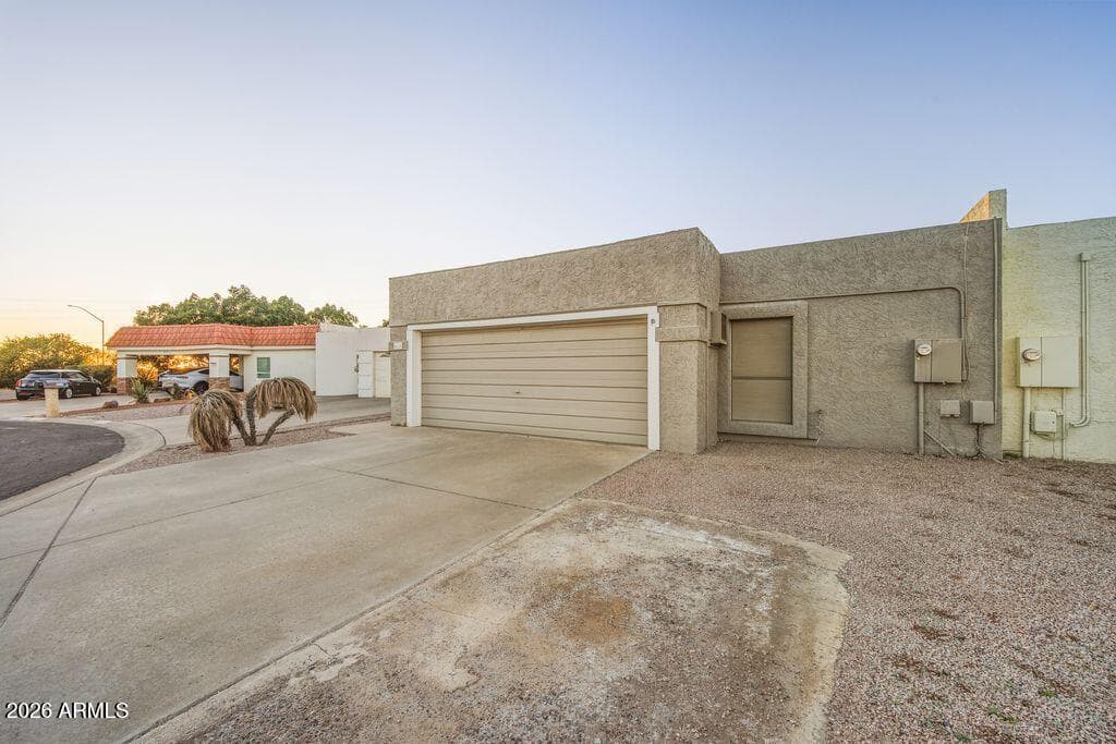 6120 E Augusta Circle — photo 1