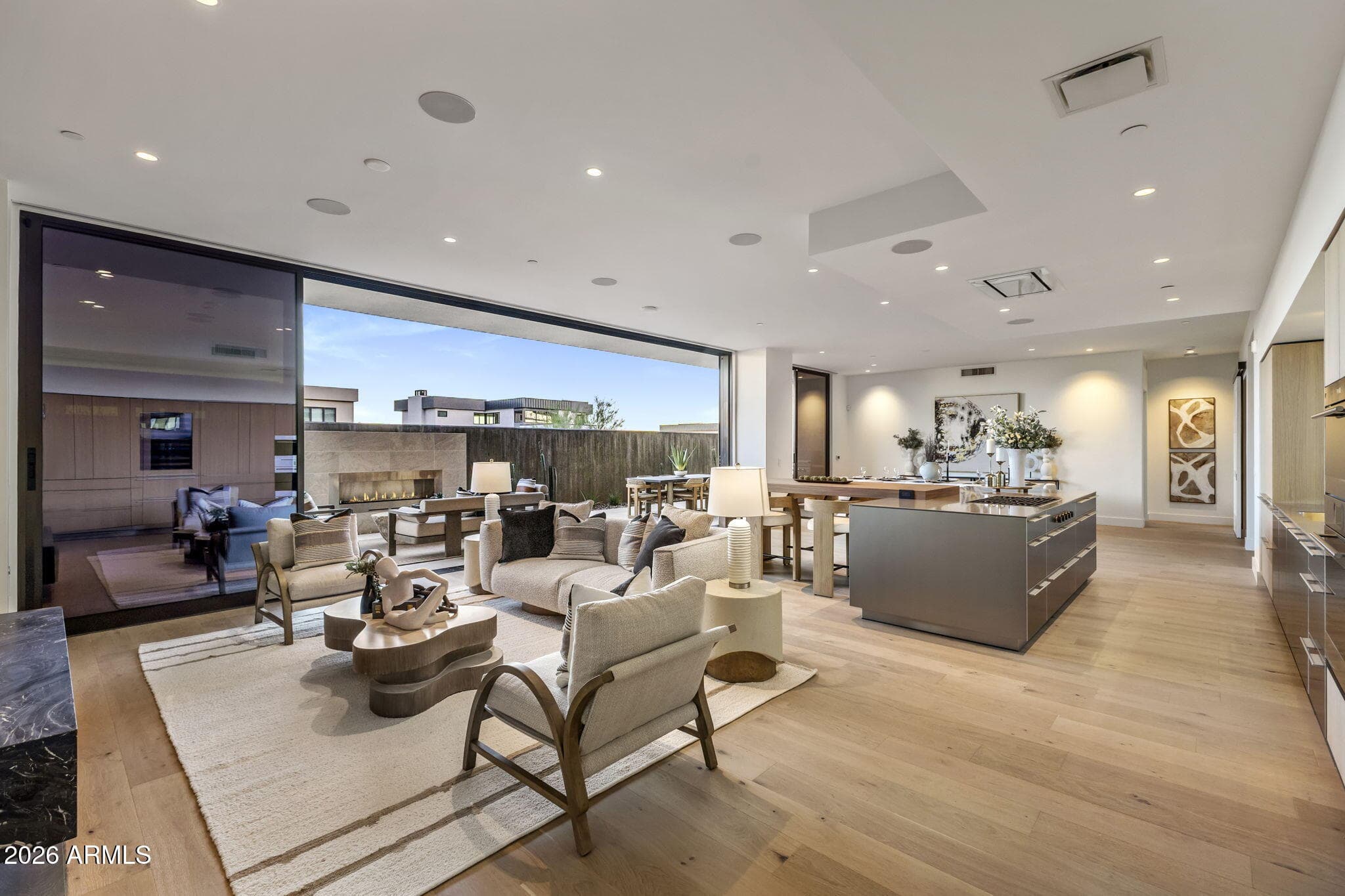 4849 N Camelback Ridge Dr B108 — photo 2