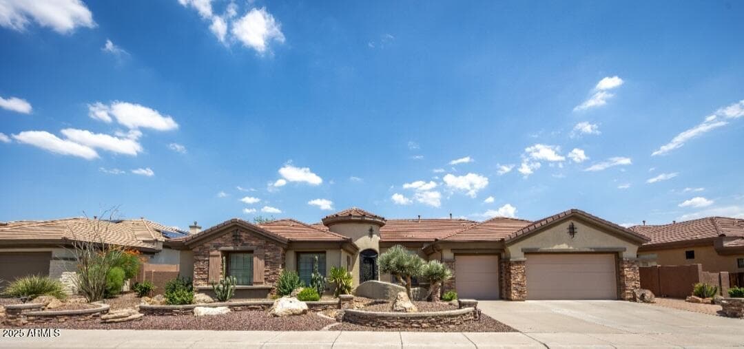 41607 N Club Pointe Dr — photo 1