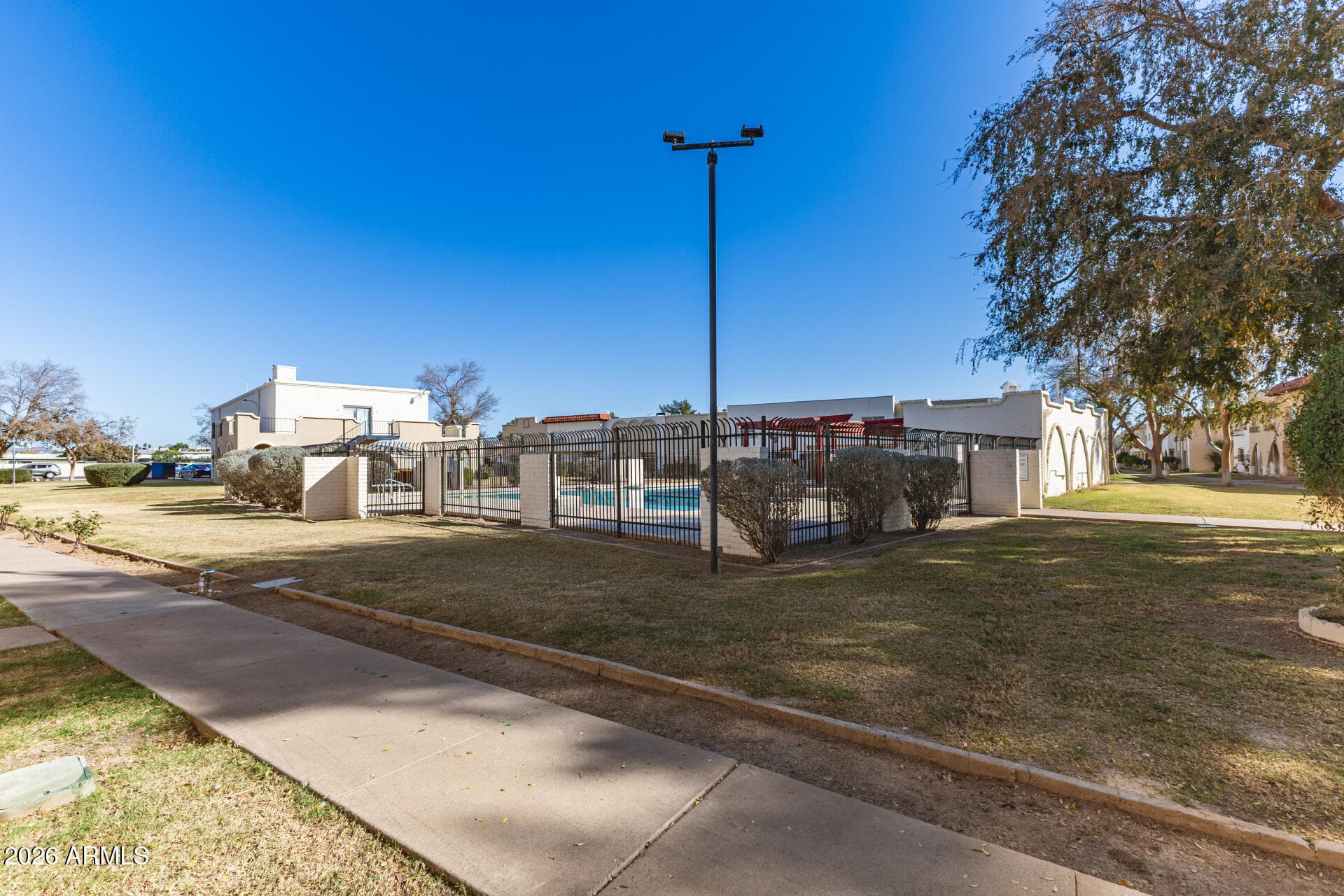 2031 W Hazelwood Parkway — photo 17