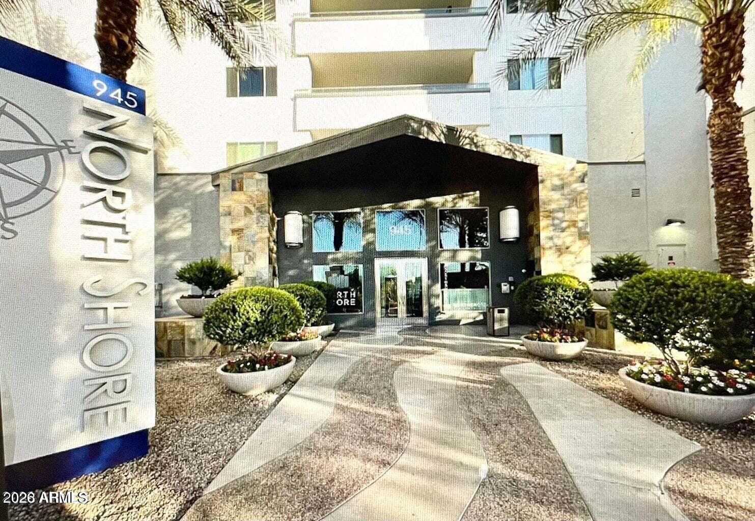 945 E Playa Del Norte Dr 5020 — photo 1