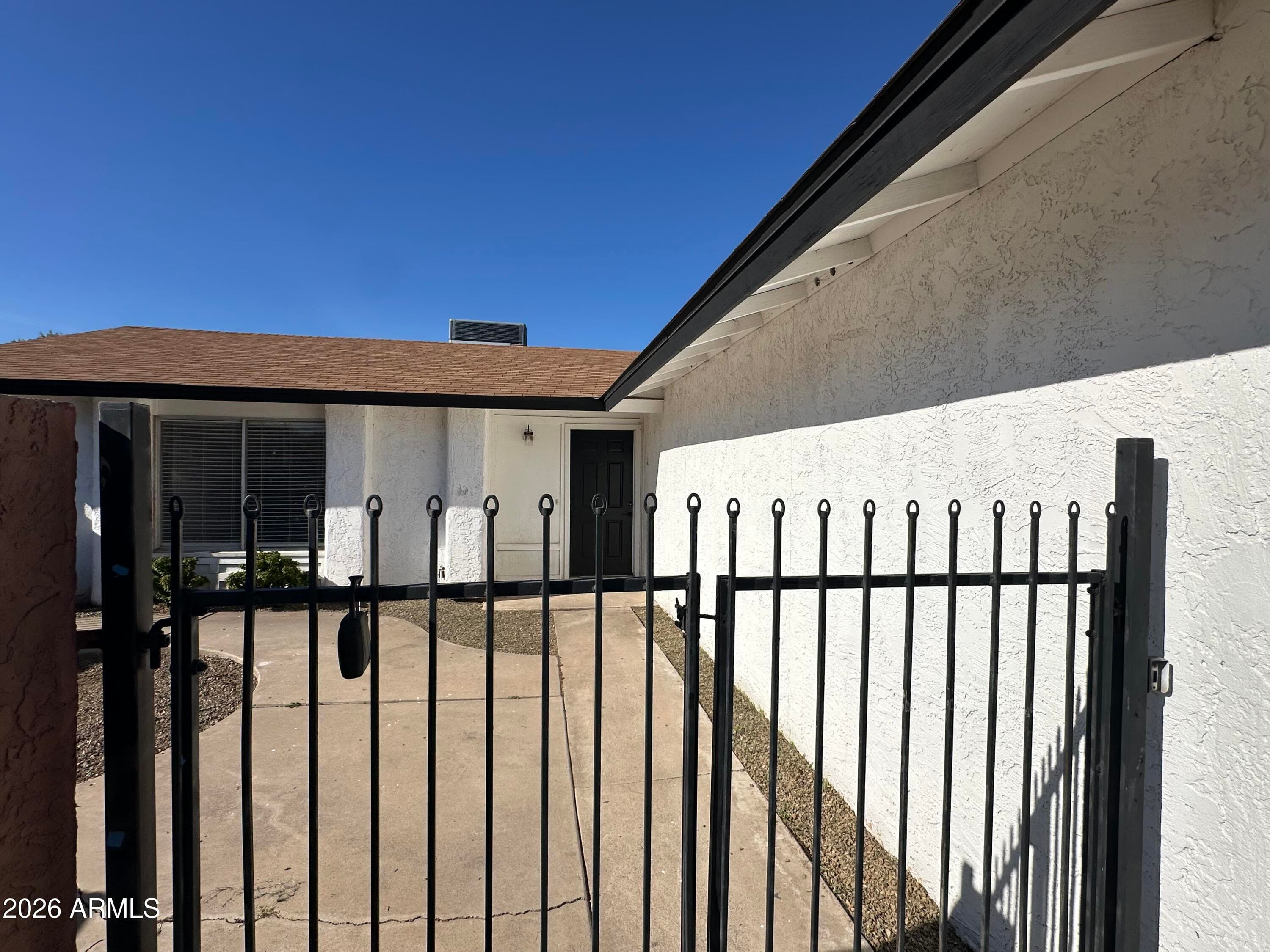 8602 N 56th Dr — photo 2