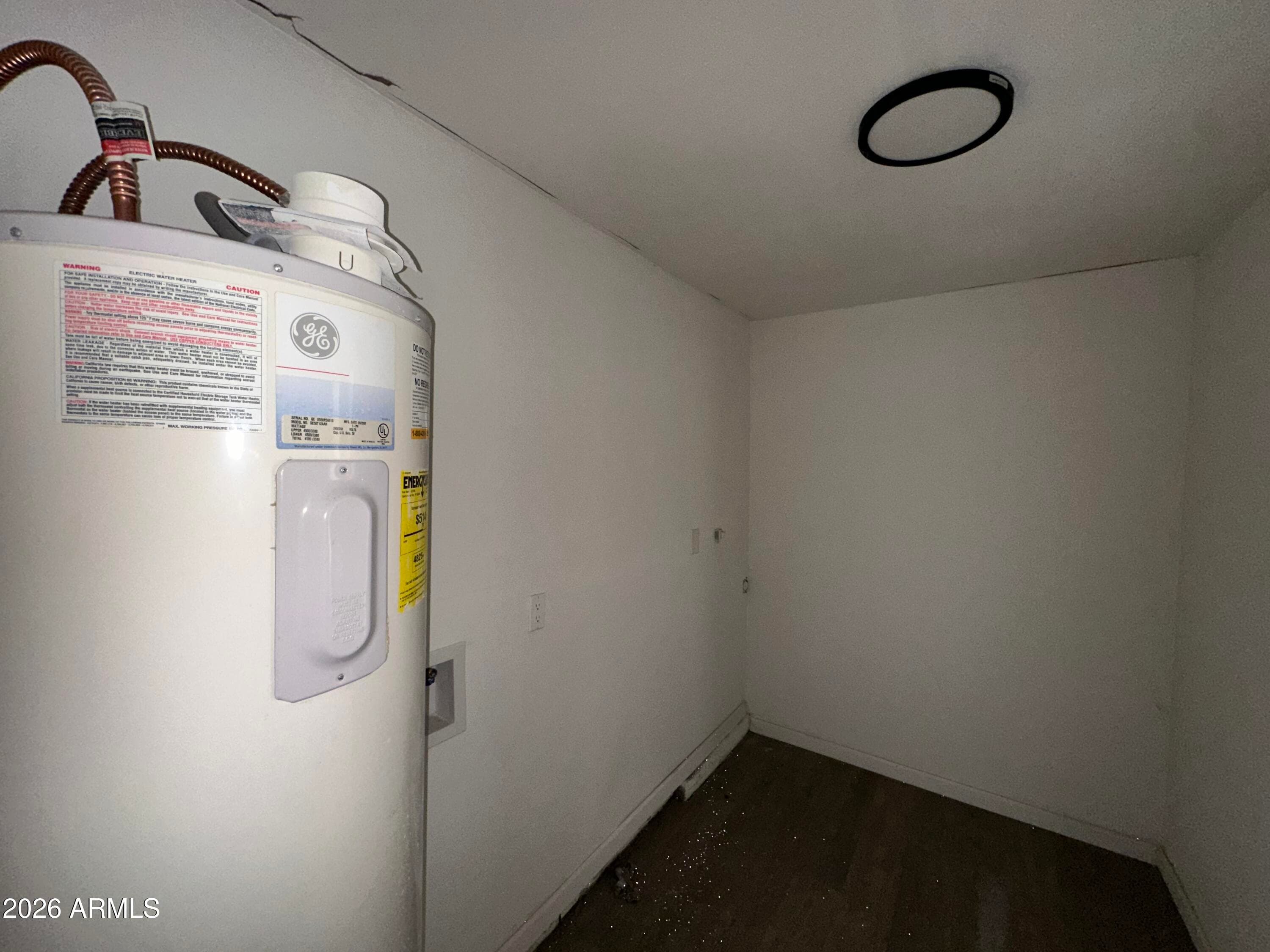 8602 N 56th Dr — photo 29