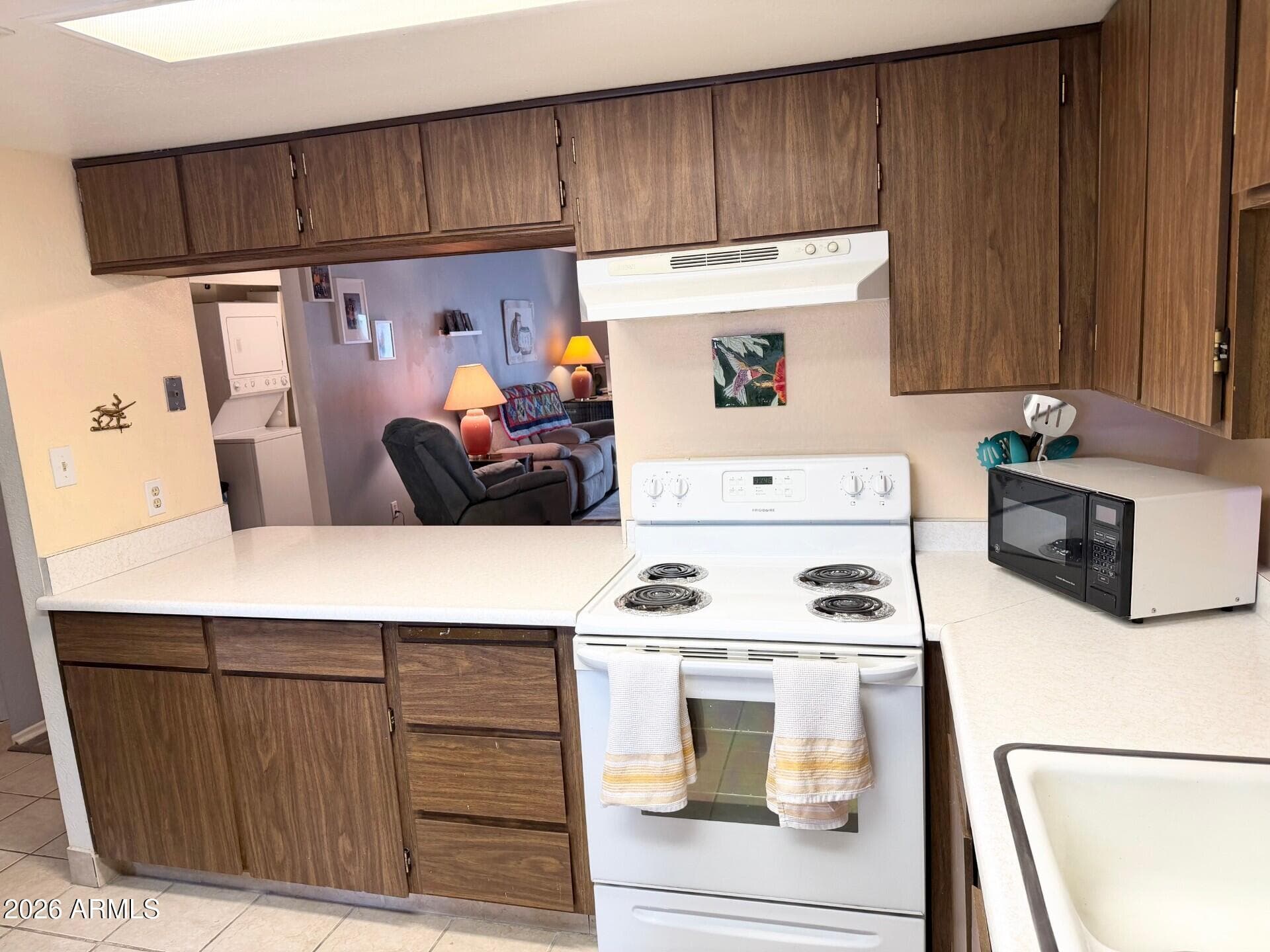 460 S DESERT PALM -- - Photo 3