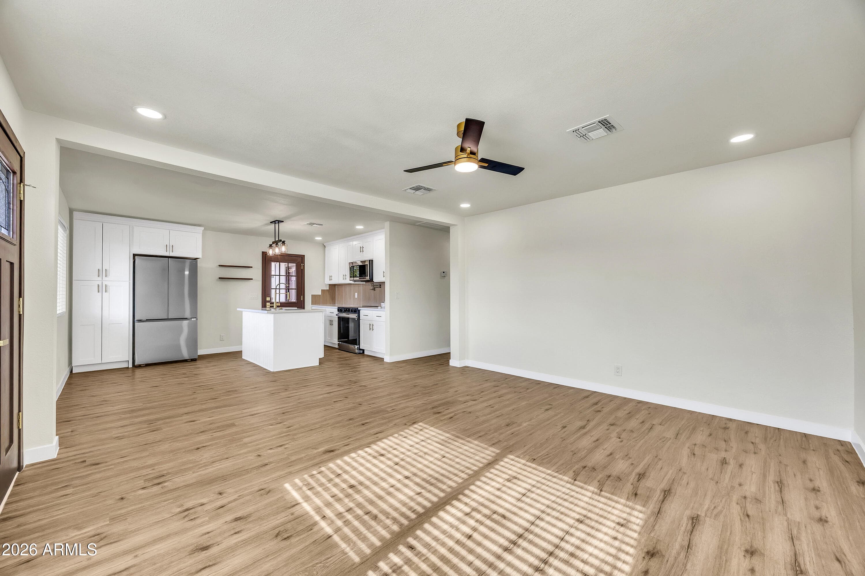7256 E Mckellips Rd — photo 2