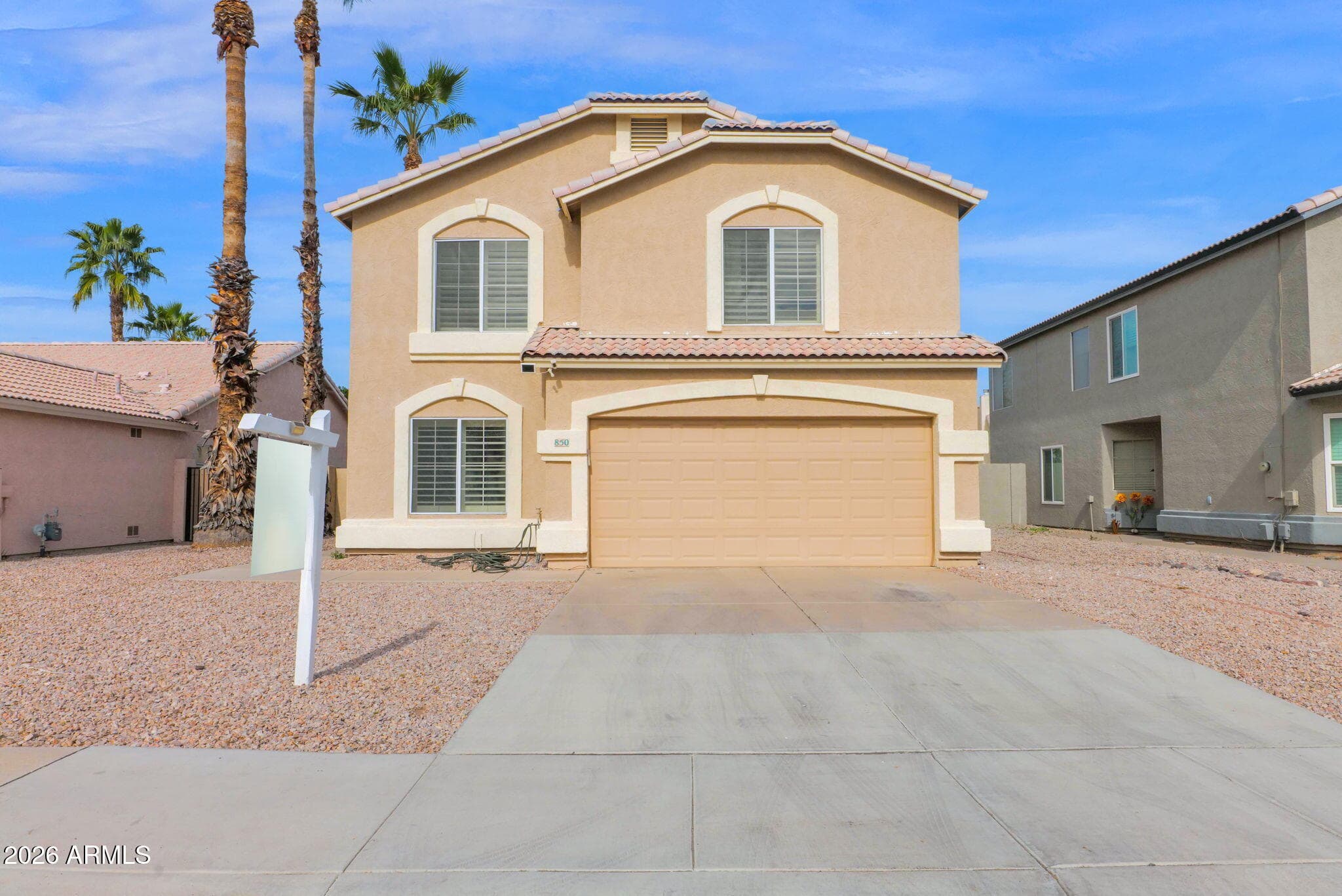 850 E Elgin St — photo 1