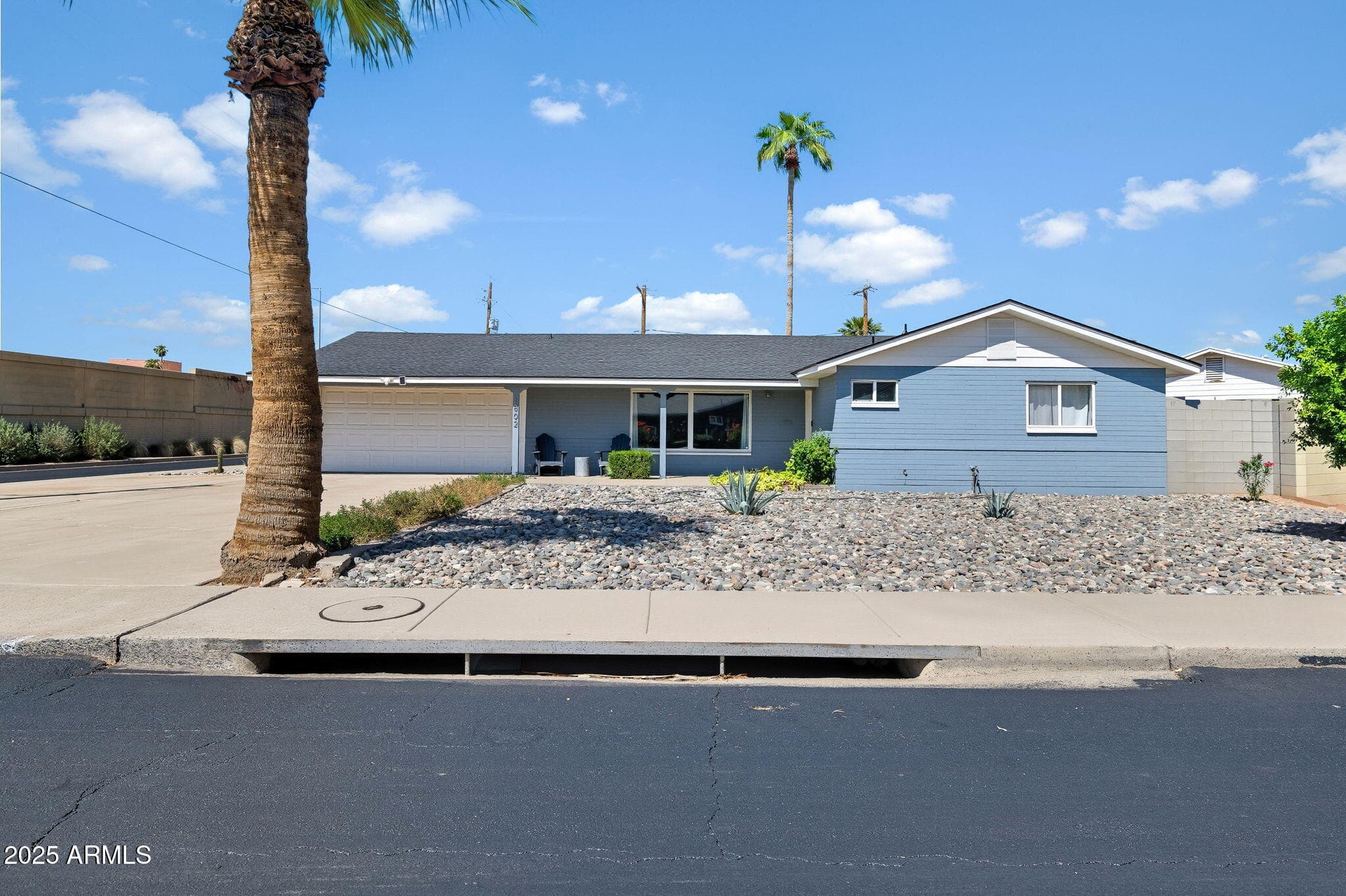 1802 E Meadowbrook Ave — photo 1