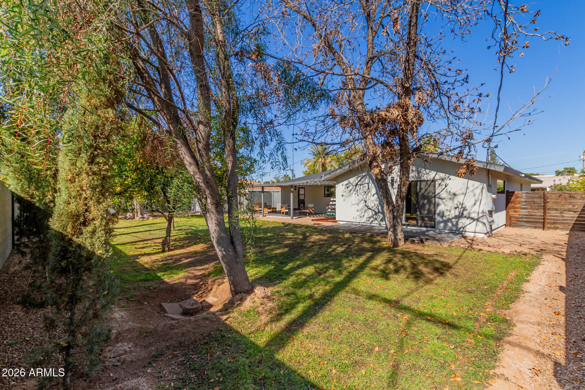 4607 E Edgemont Ave — photo 39