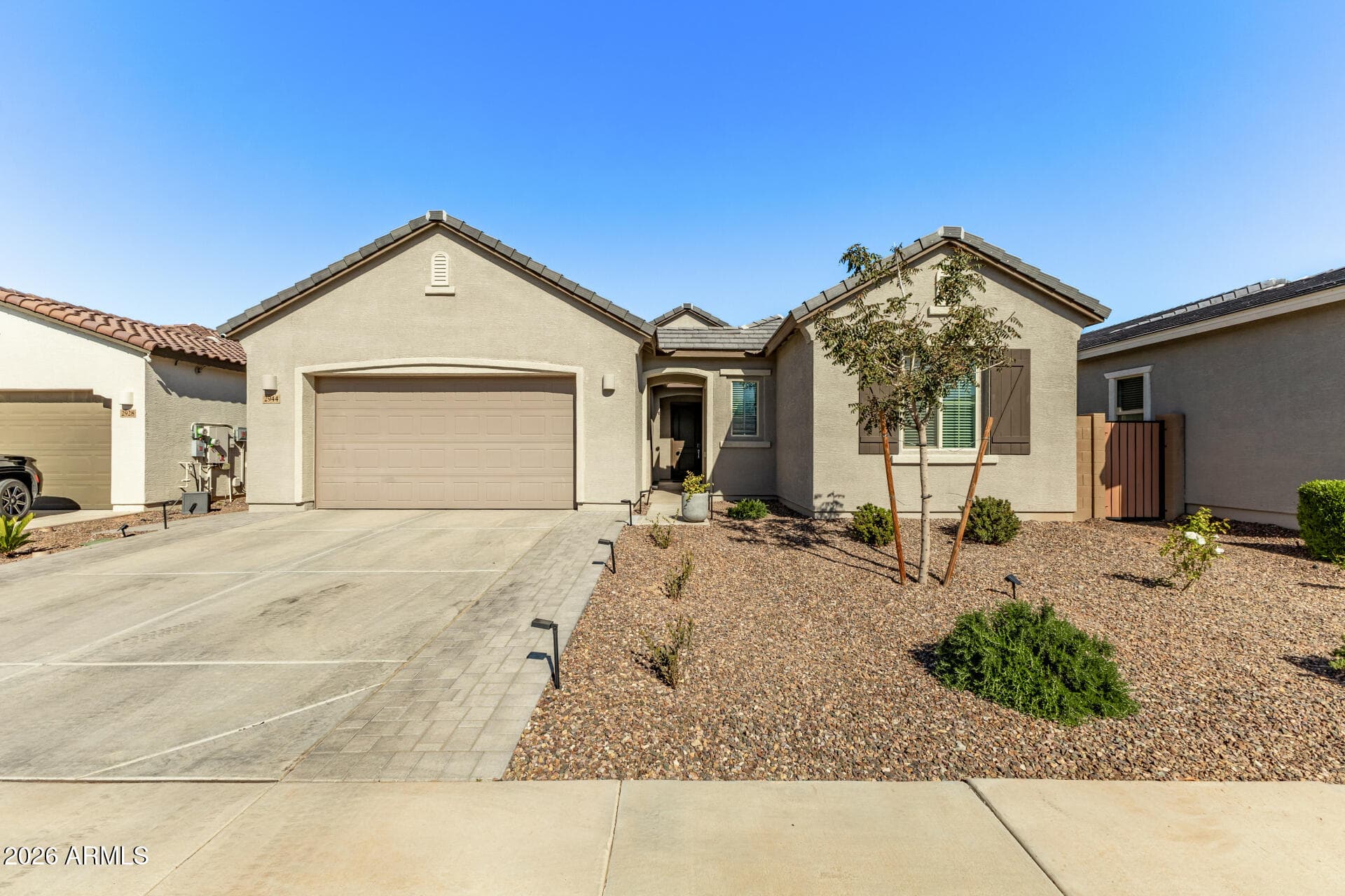 2944 E Birdsong Ave — photo 2