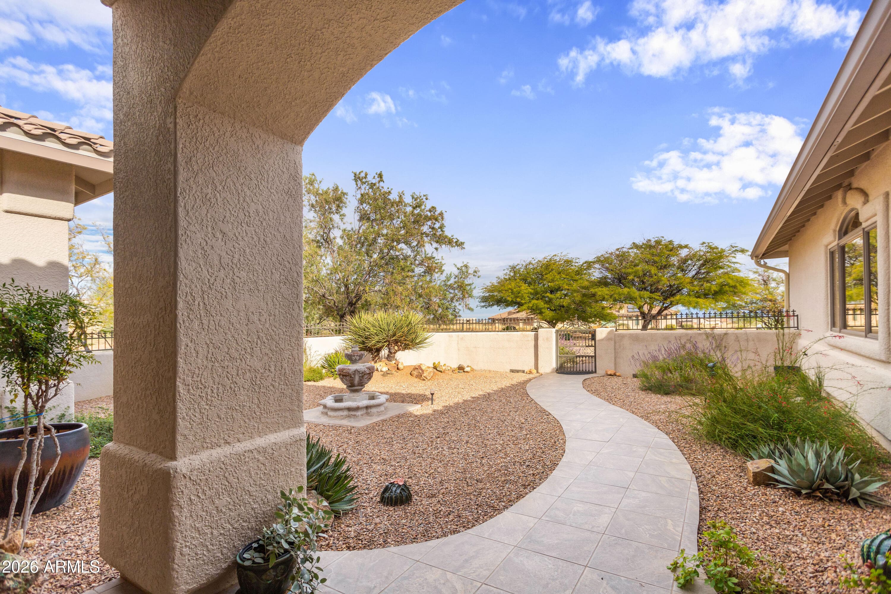 6152 E Lippizan Way — photo 1
