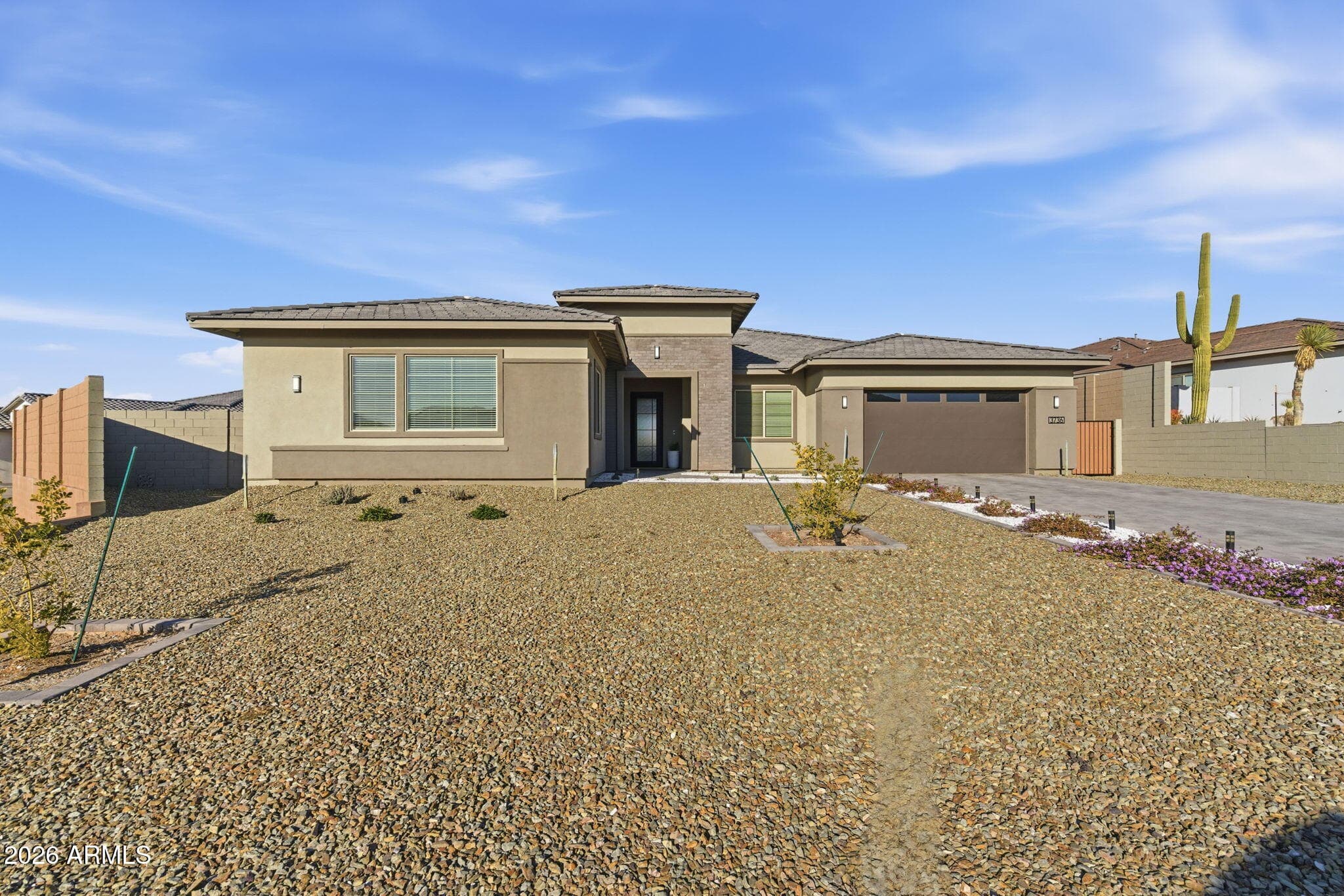 3736 W Lodge Dr — photo 1