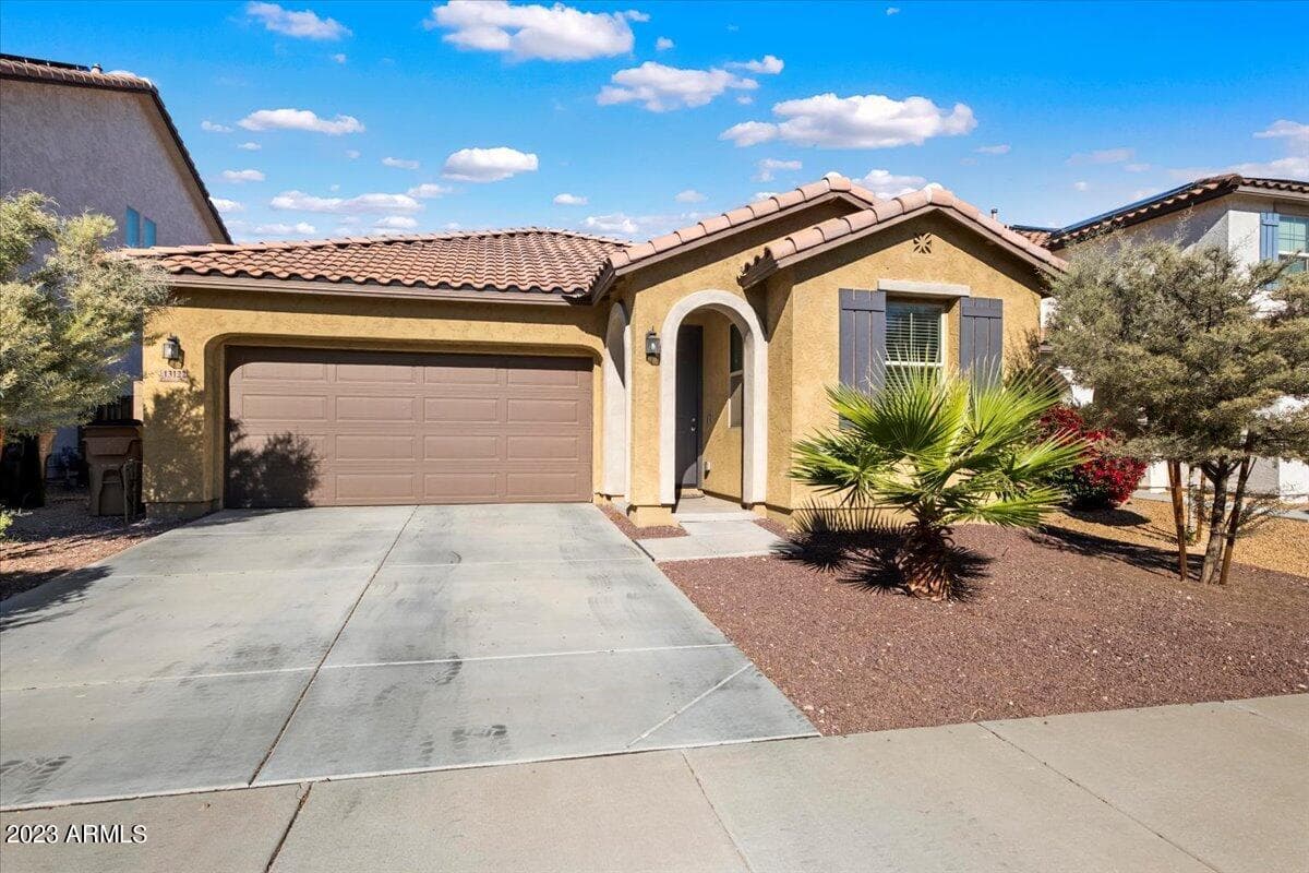 13122 W Rowel Rd — photo 2