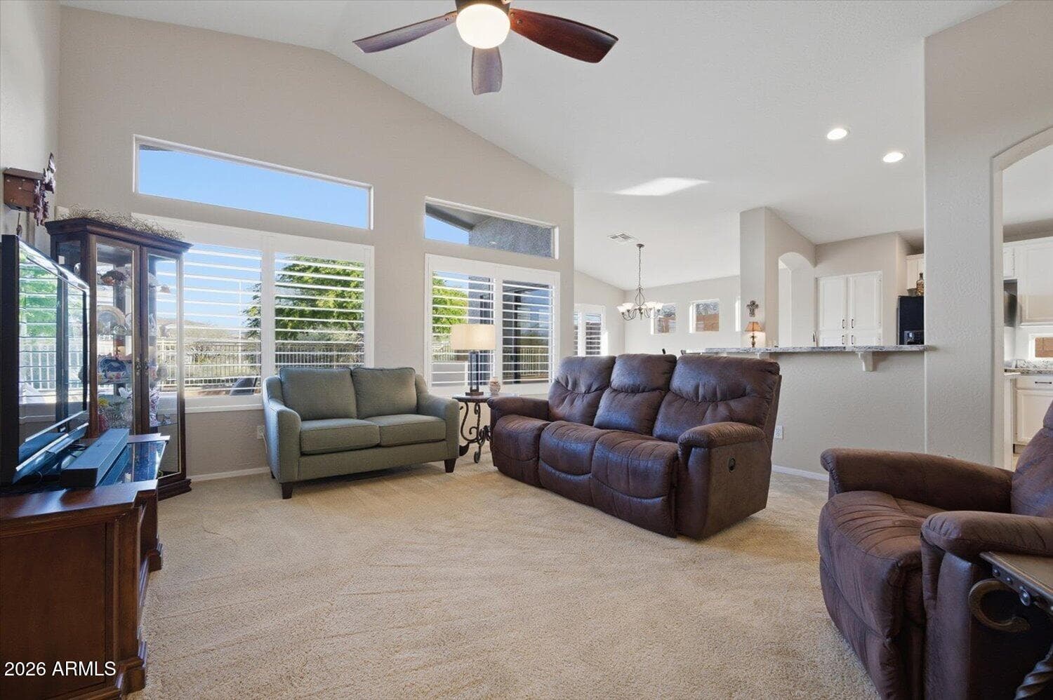 4602 E Thorn Tree Dr — photo 2
