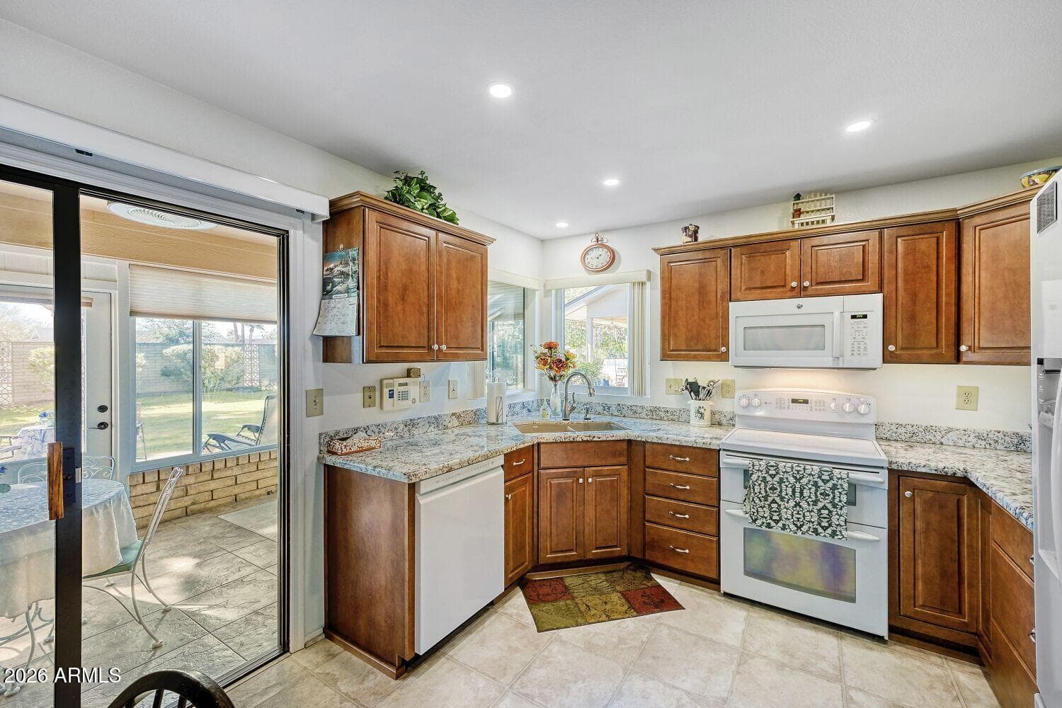 12915 W PEACH BLOSSOM DR - Photo 5