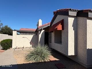 2122 E Kirkland Ln 3 — photo 2