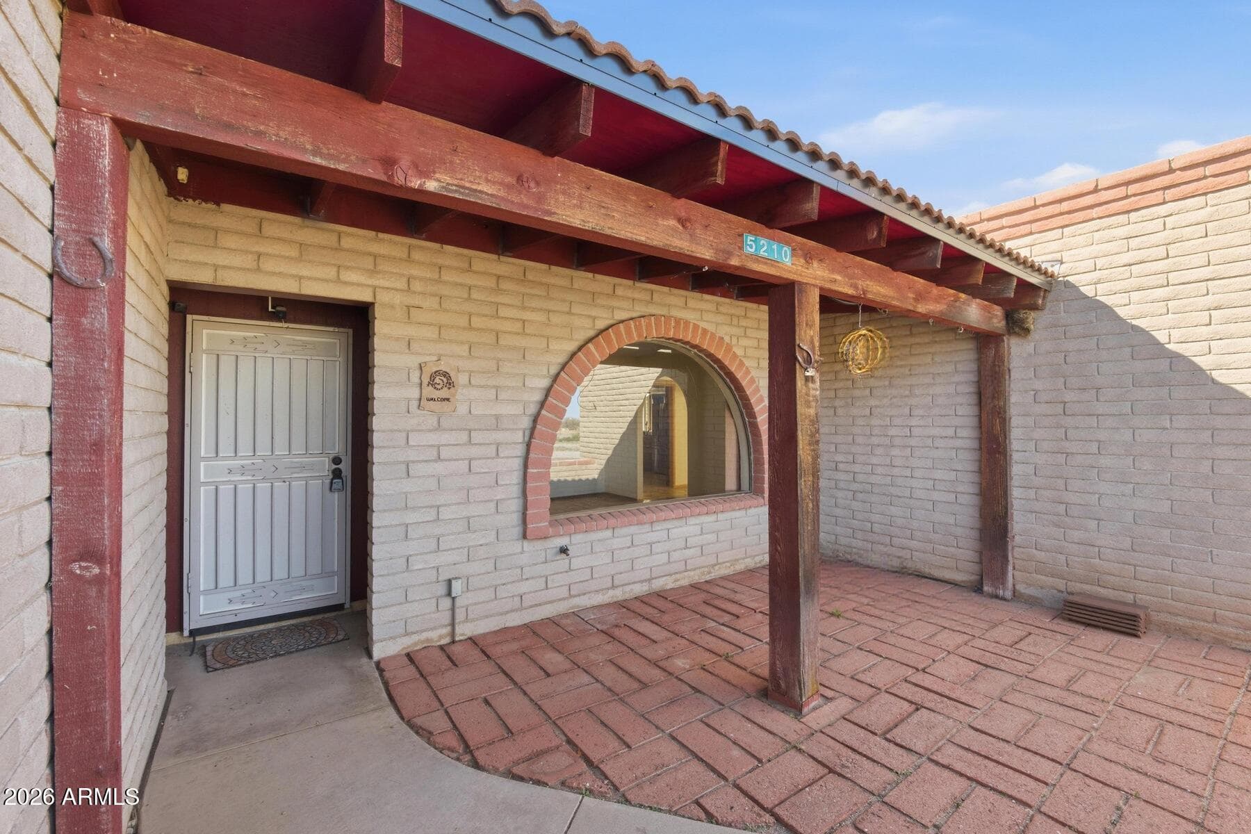 5210 S APACHE AVE - Photo 3