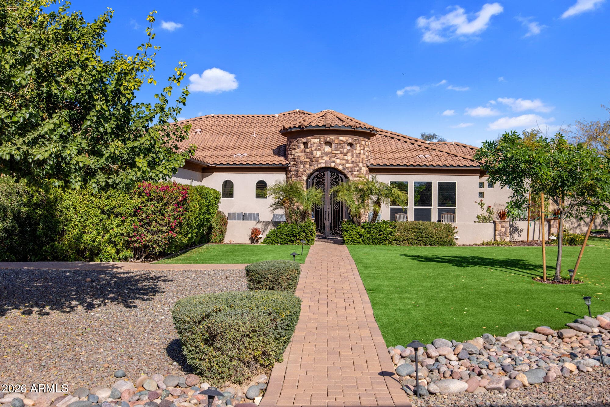 1406 W Joy Ranch Rd — photo 2