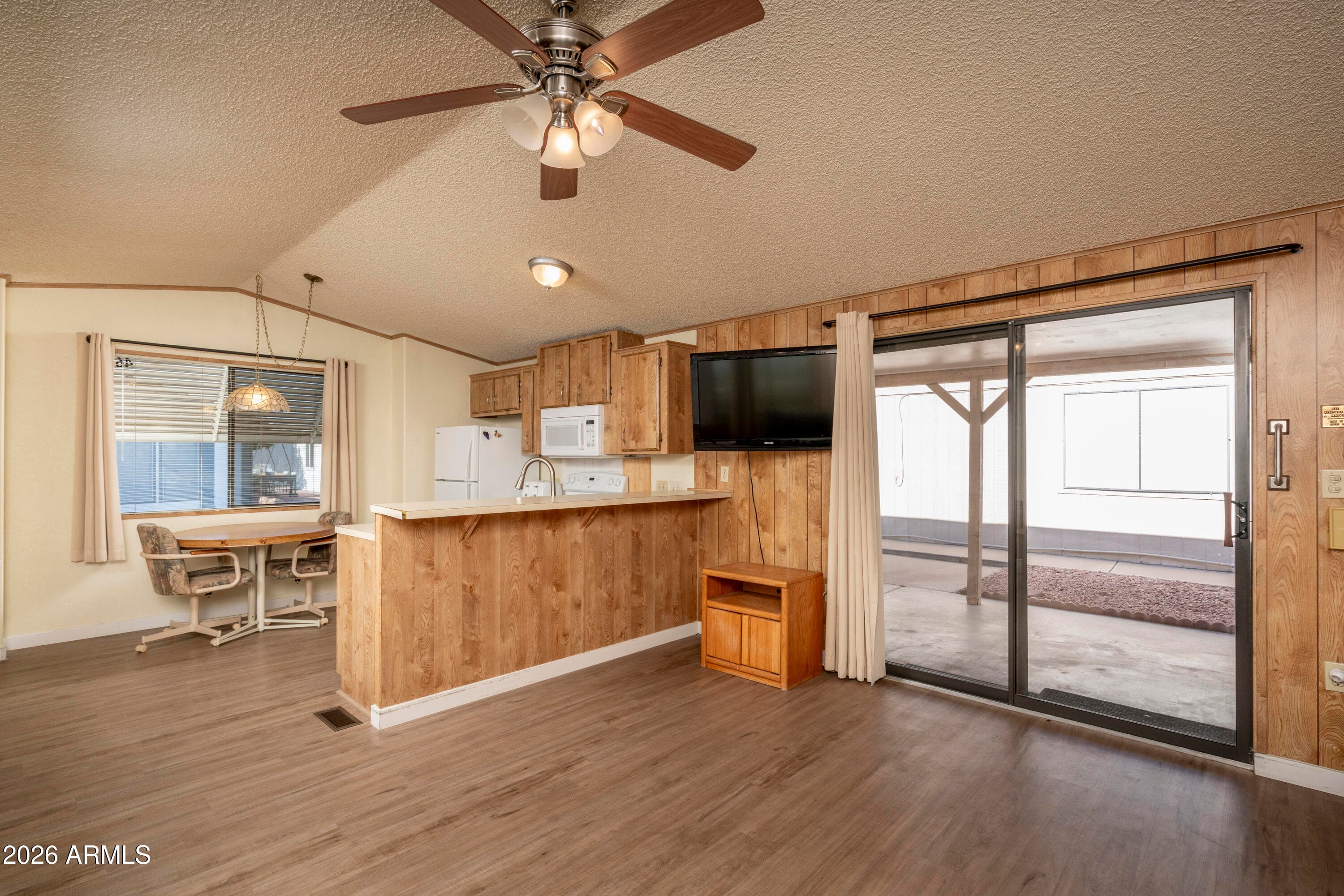 5735 E MCDOWELL RD - Photo 4