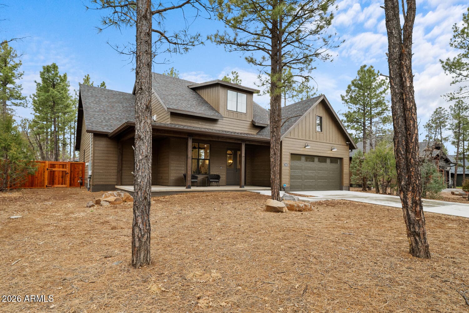 1261 W Big Springs Trail — photo 1