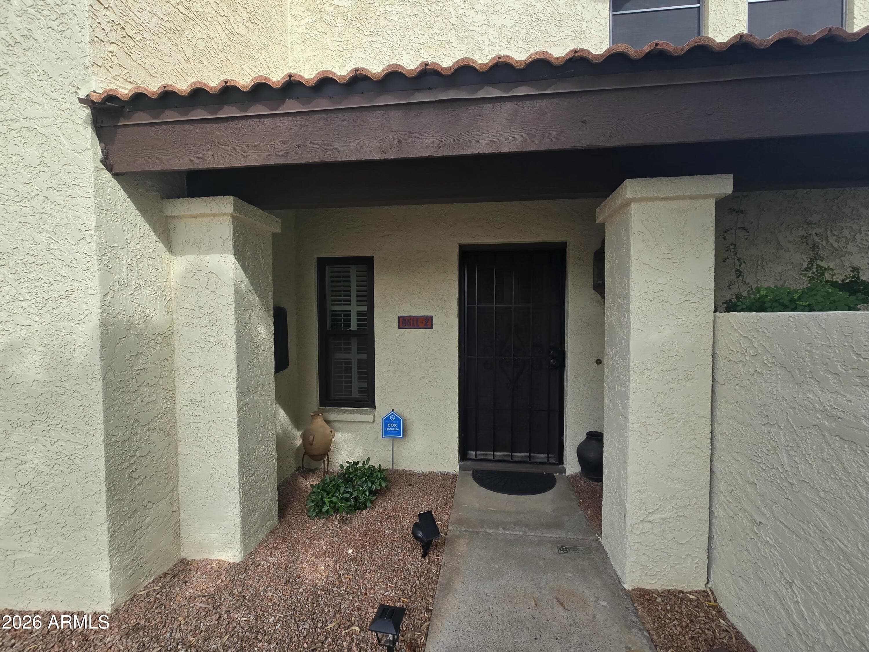 8611 S 48TH ST - Photo 2