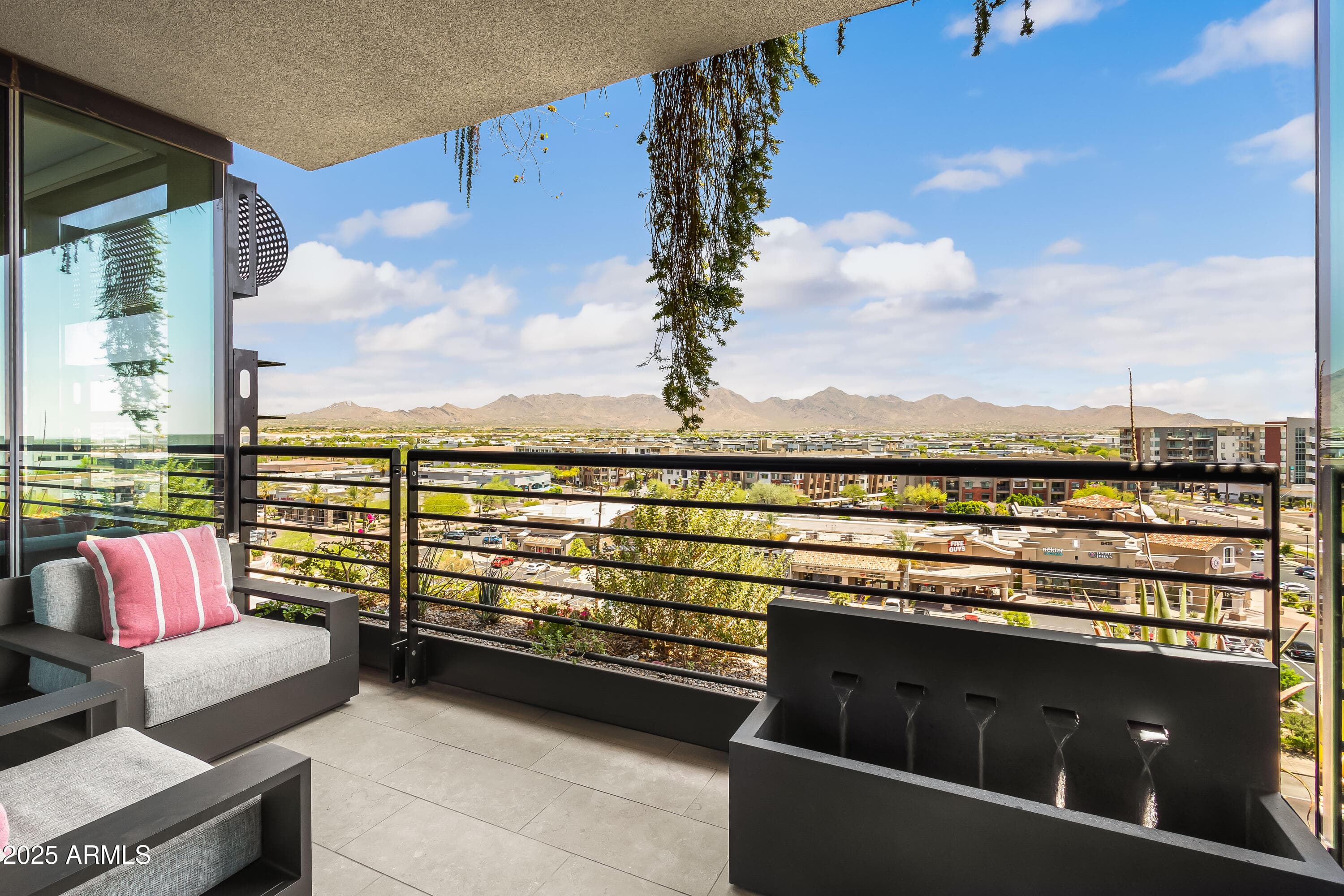 7180 E Kierland Blvd 811 — photo 1