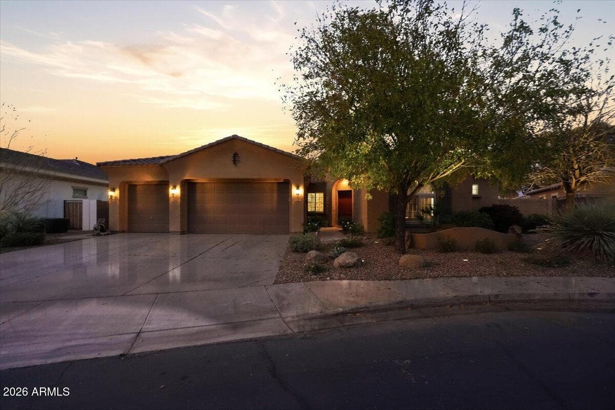 3370 E Cherrywood Pl — photo 2