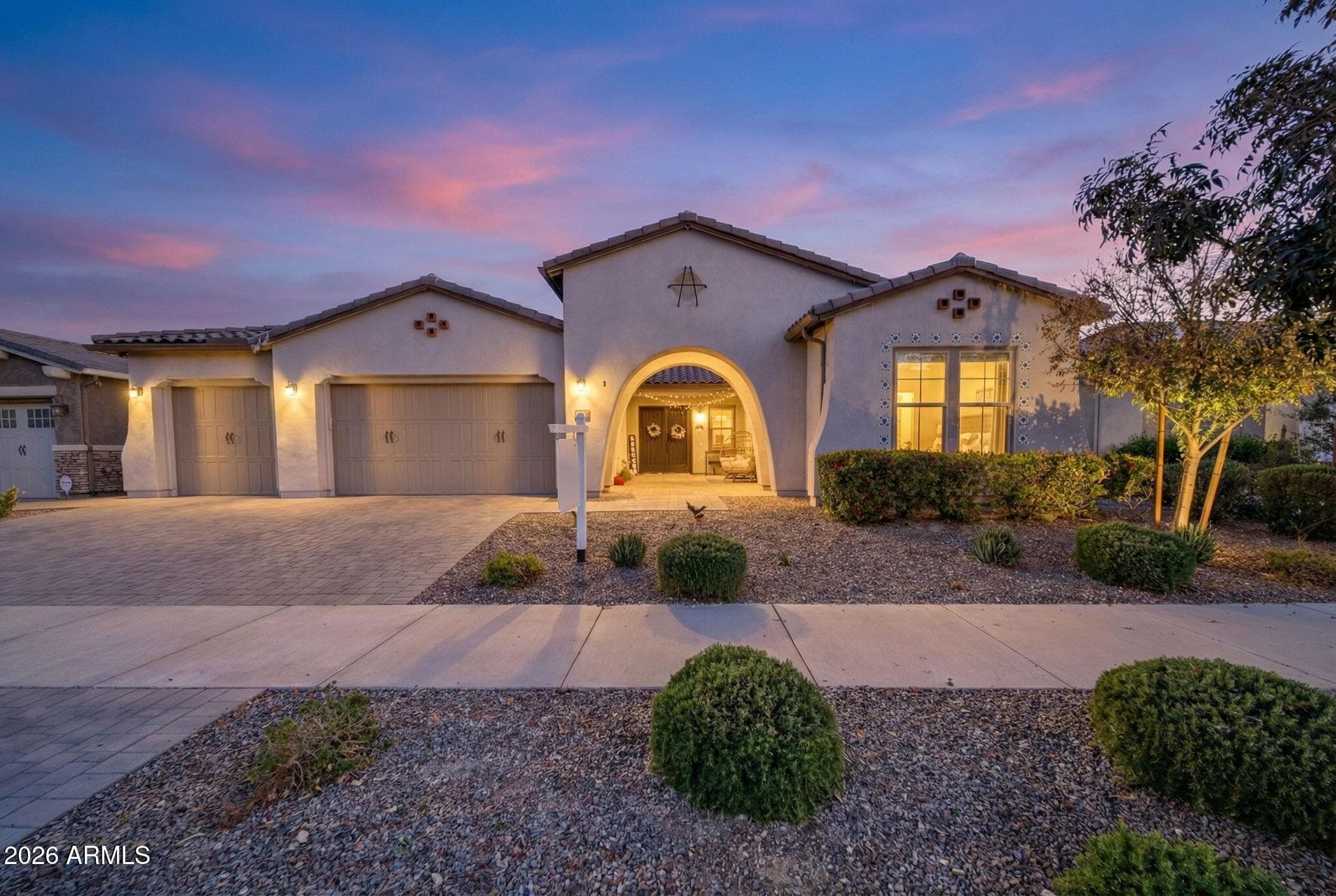 9932 E Rotation Dr — photo 2