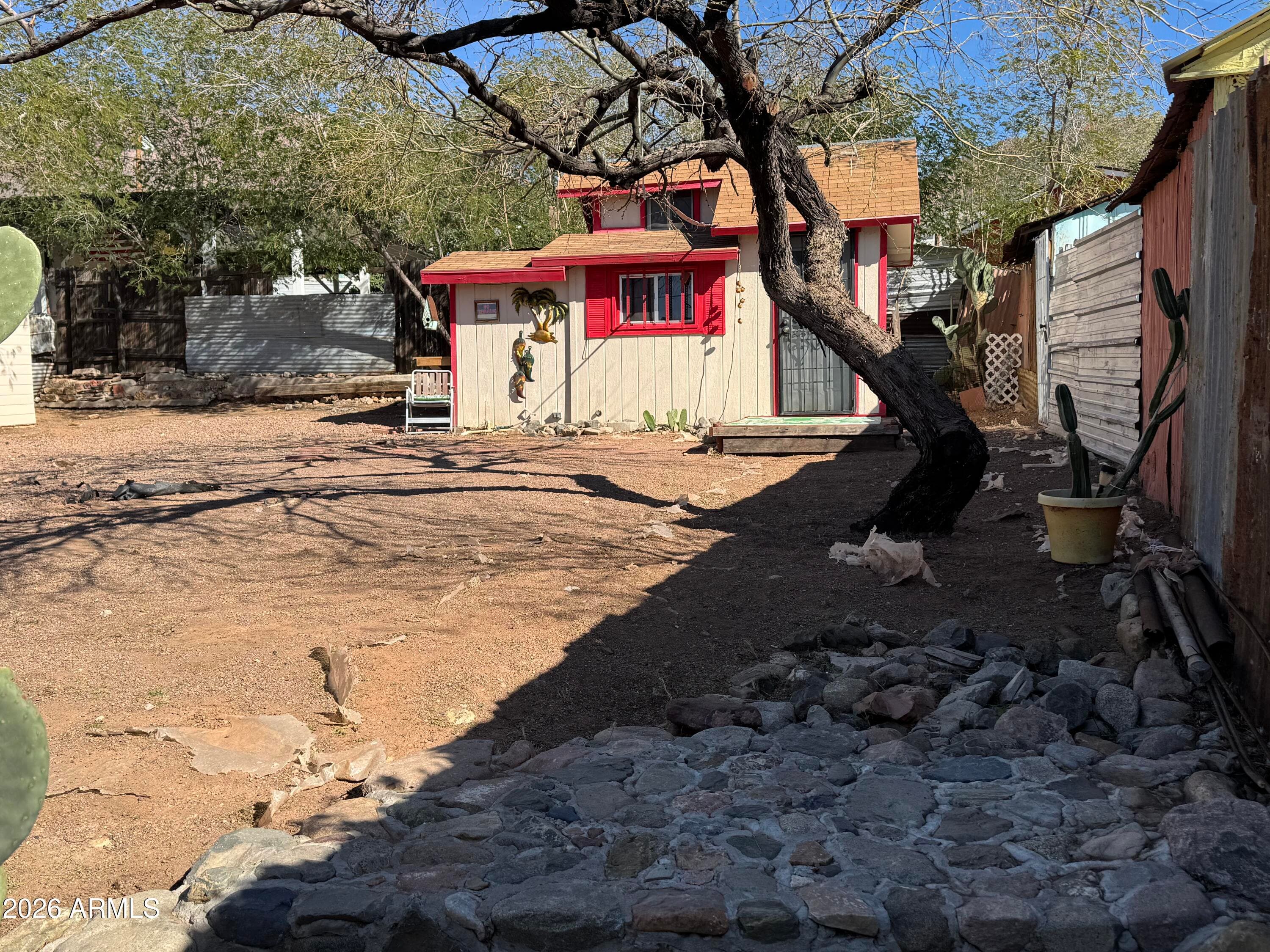 27 N MOLINO ST - Photo 3