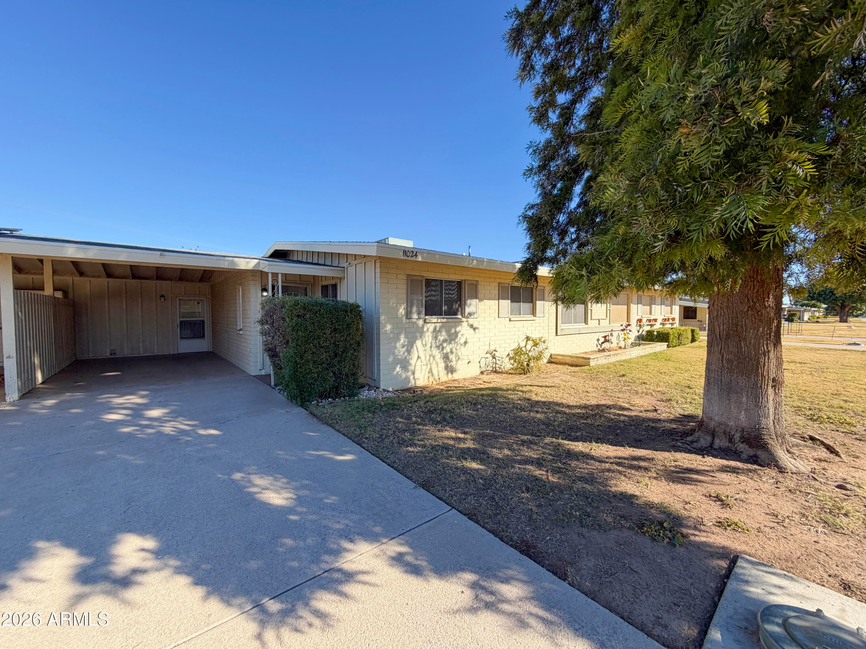 11024 W Abbott Ave — photo 1