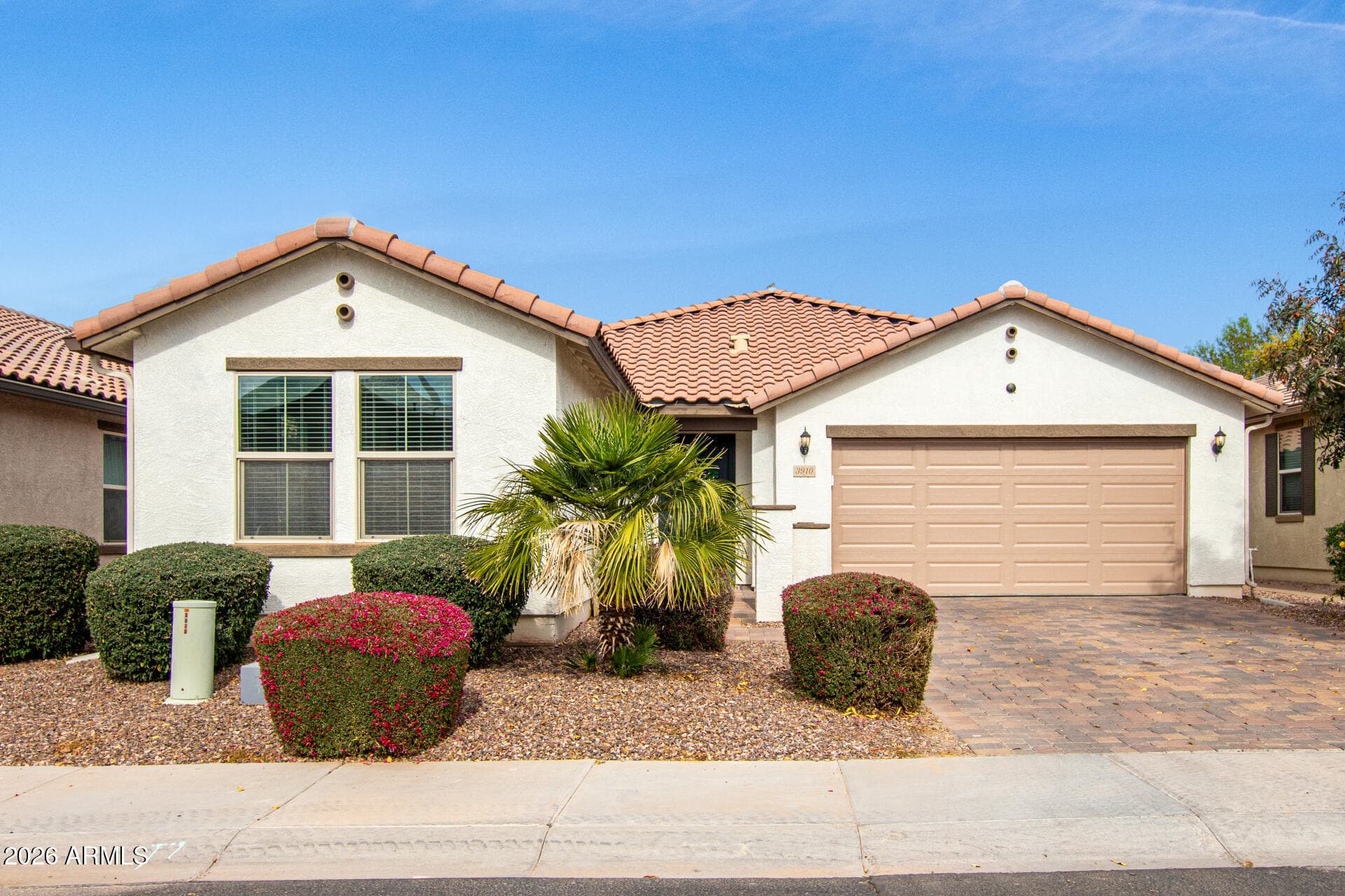 3910 E Constitution Dr — photo 2