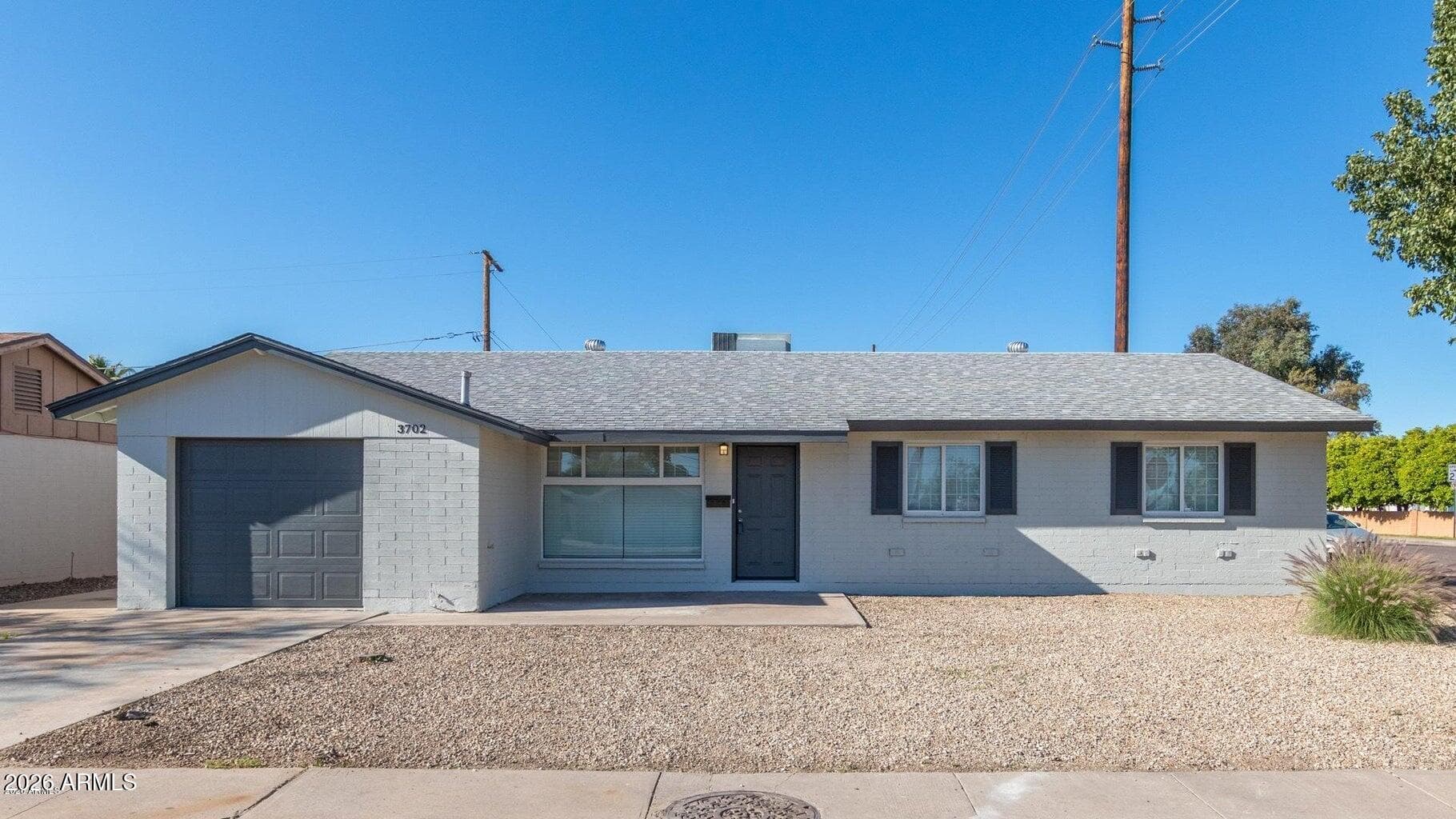 3702 W Glendale Ave — photo 19