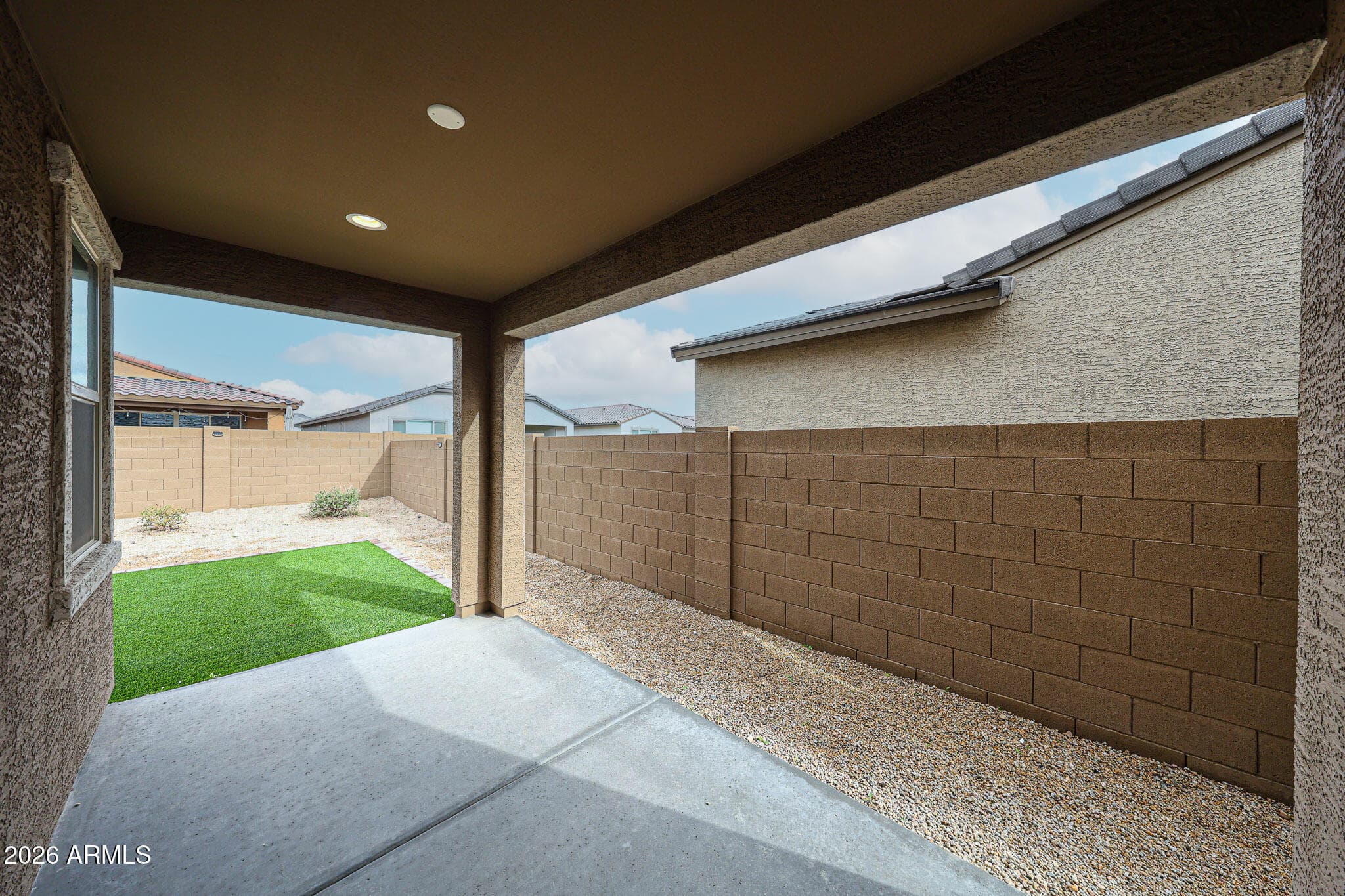 2068 W Sierra Sunset Trail — photo 23