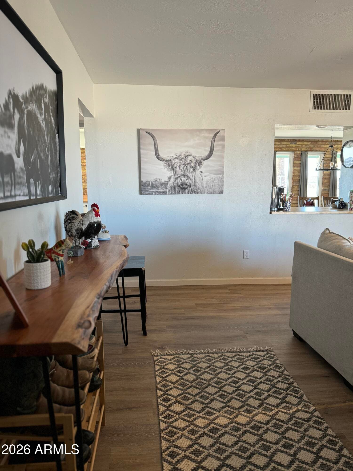 51101 W Buckeye Rd — photo 1