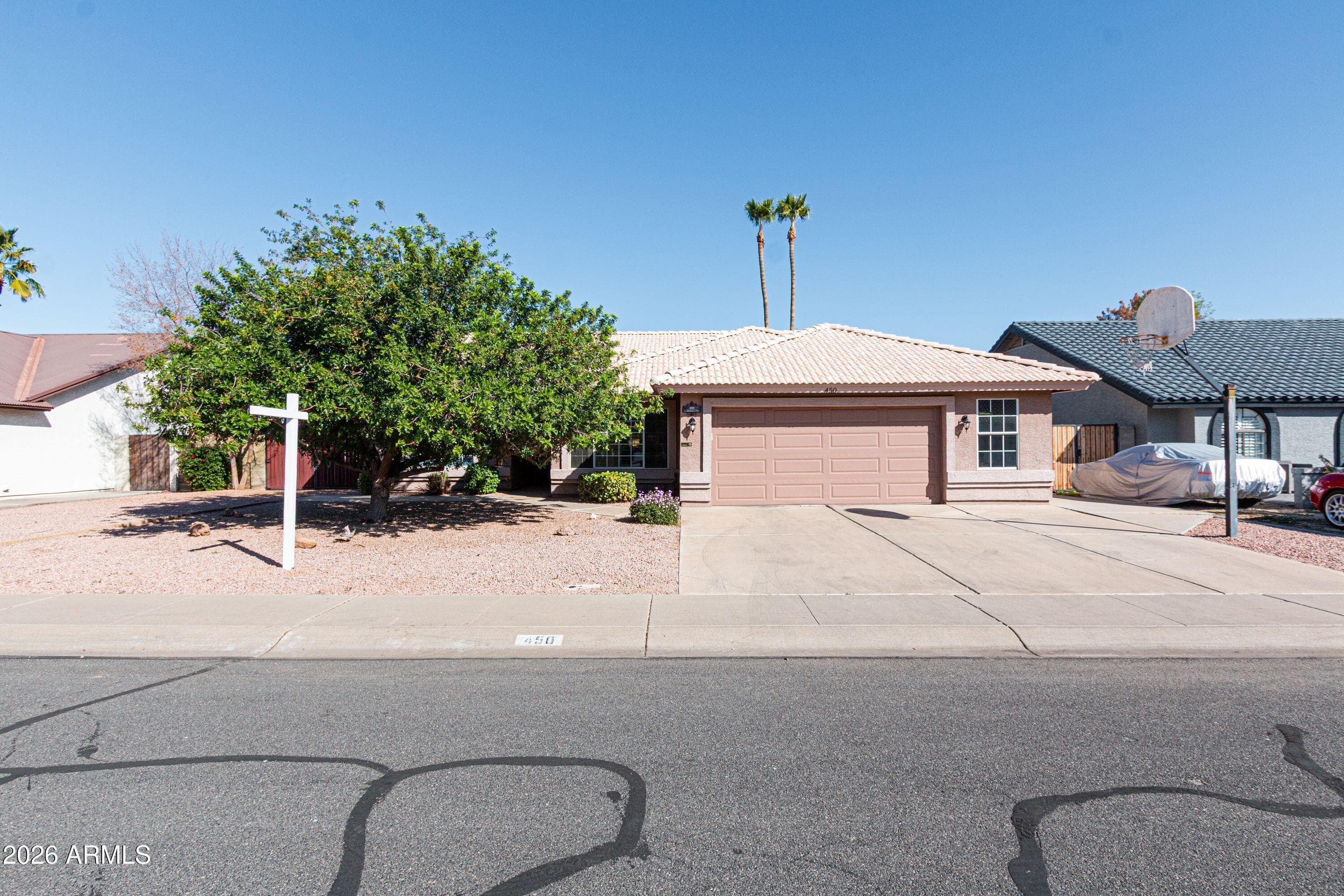 450 E Merrill Ave — photo 2