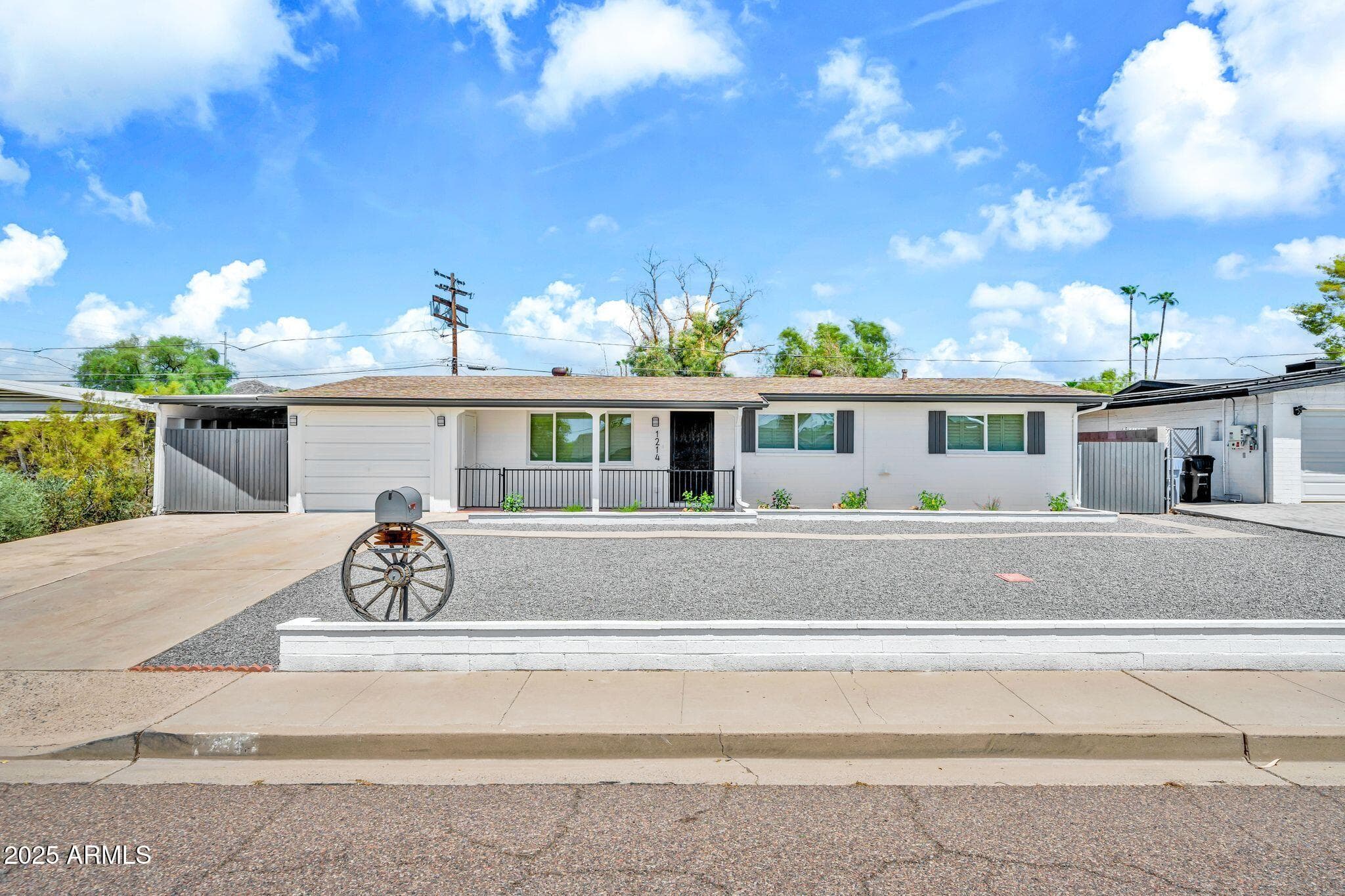 1214 E Butler Dr — photo 2