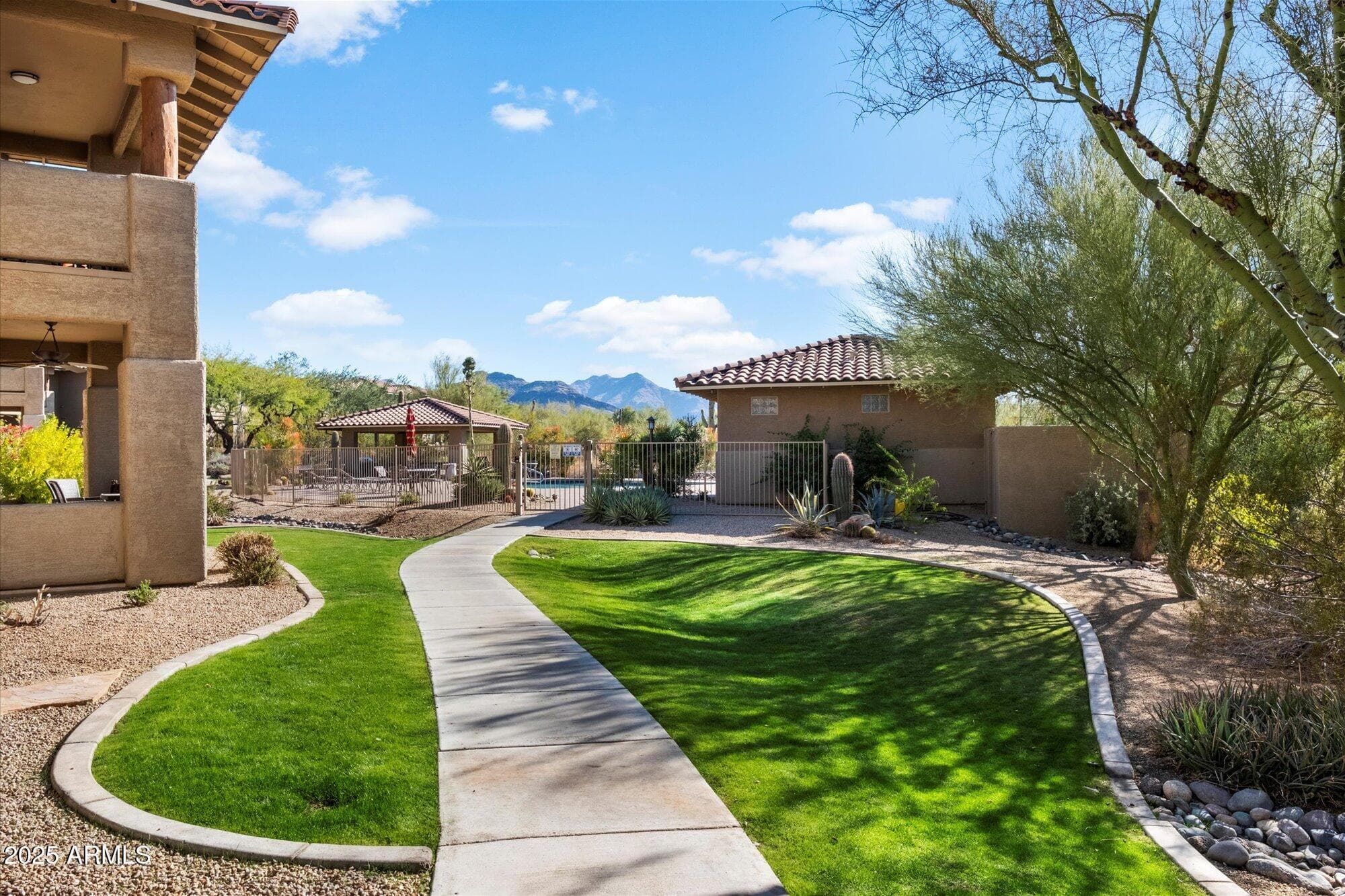8880 E PARAISO DR - Photo 24