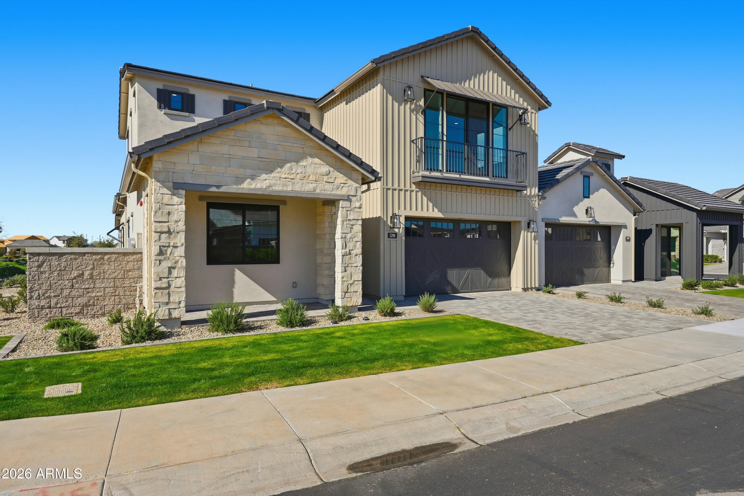 3298 S Quinn Ave — photo 2