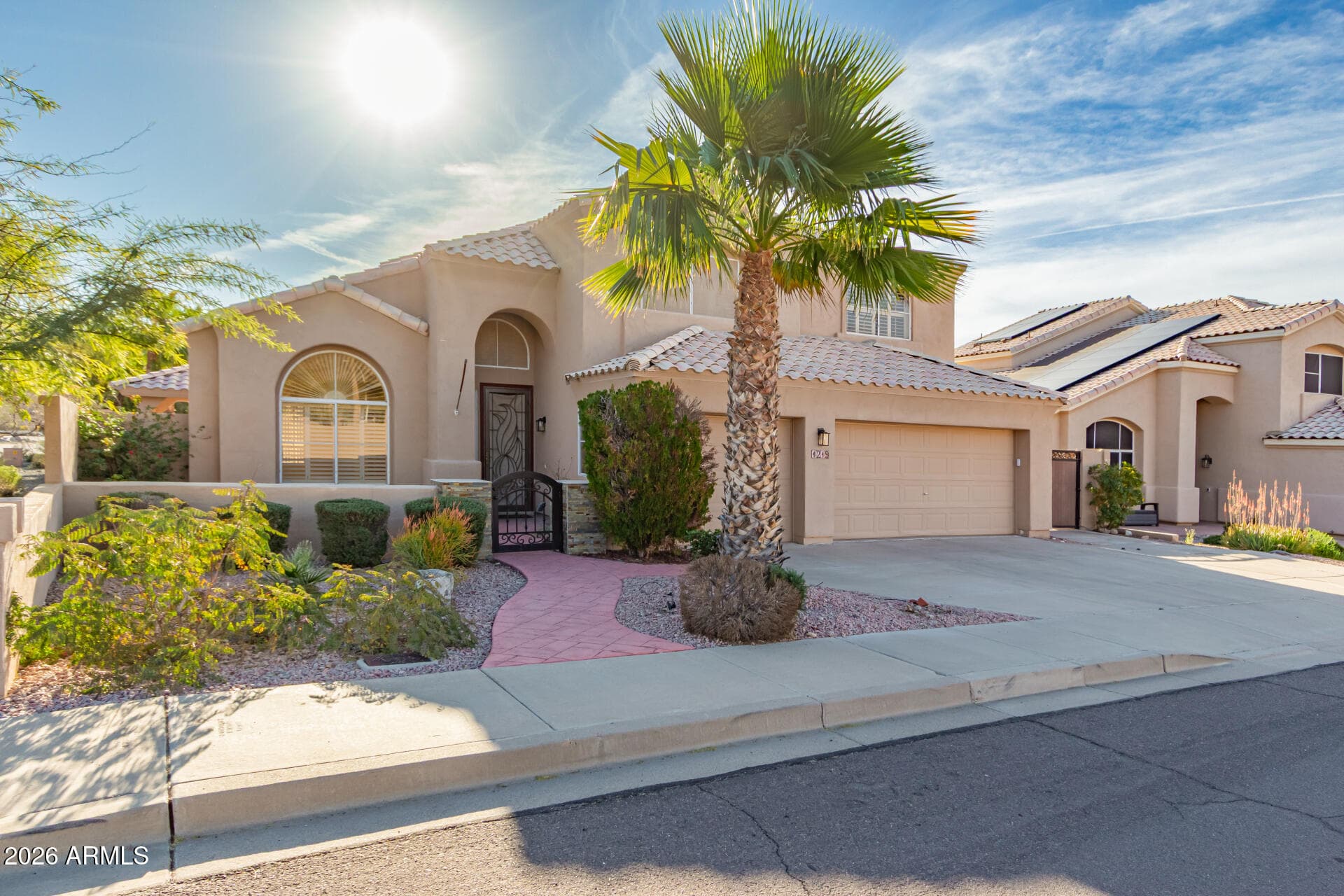 1219 E Granite View Dr — photo 1