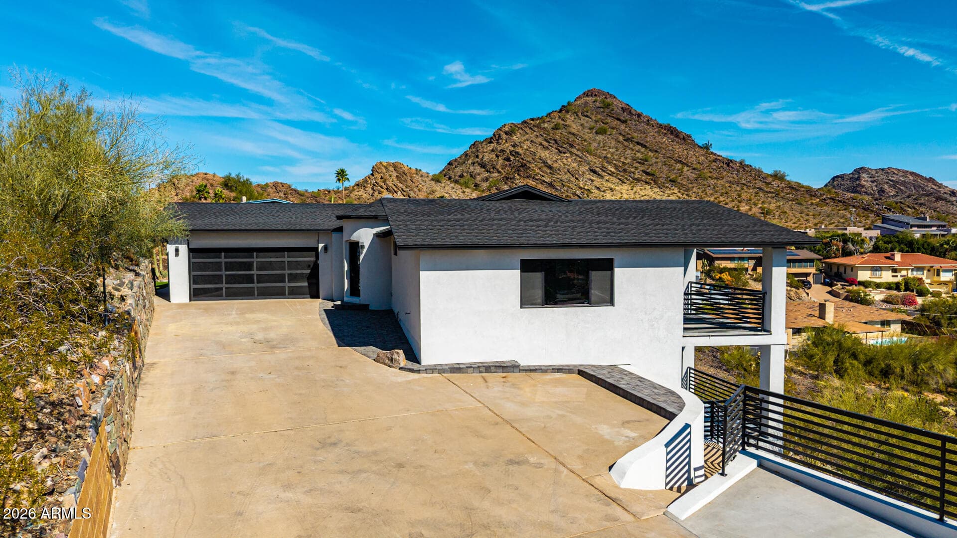 1402 E LAS PALMARITAS DR - Photo 1